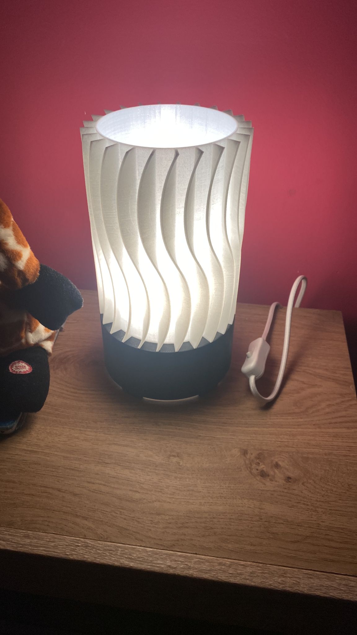 Lámpara de mesa moderna