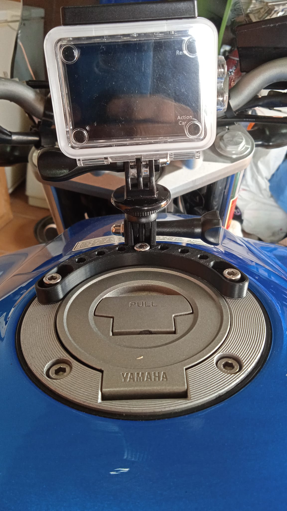Soporte para cámara sobre deposito Yamaha FZ6/R6