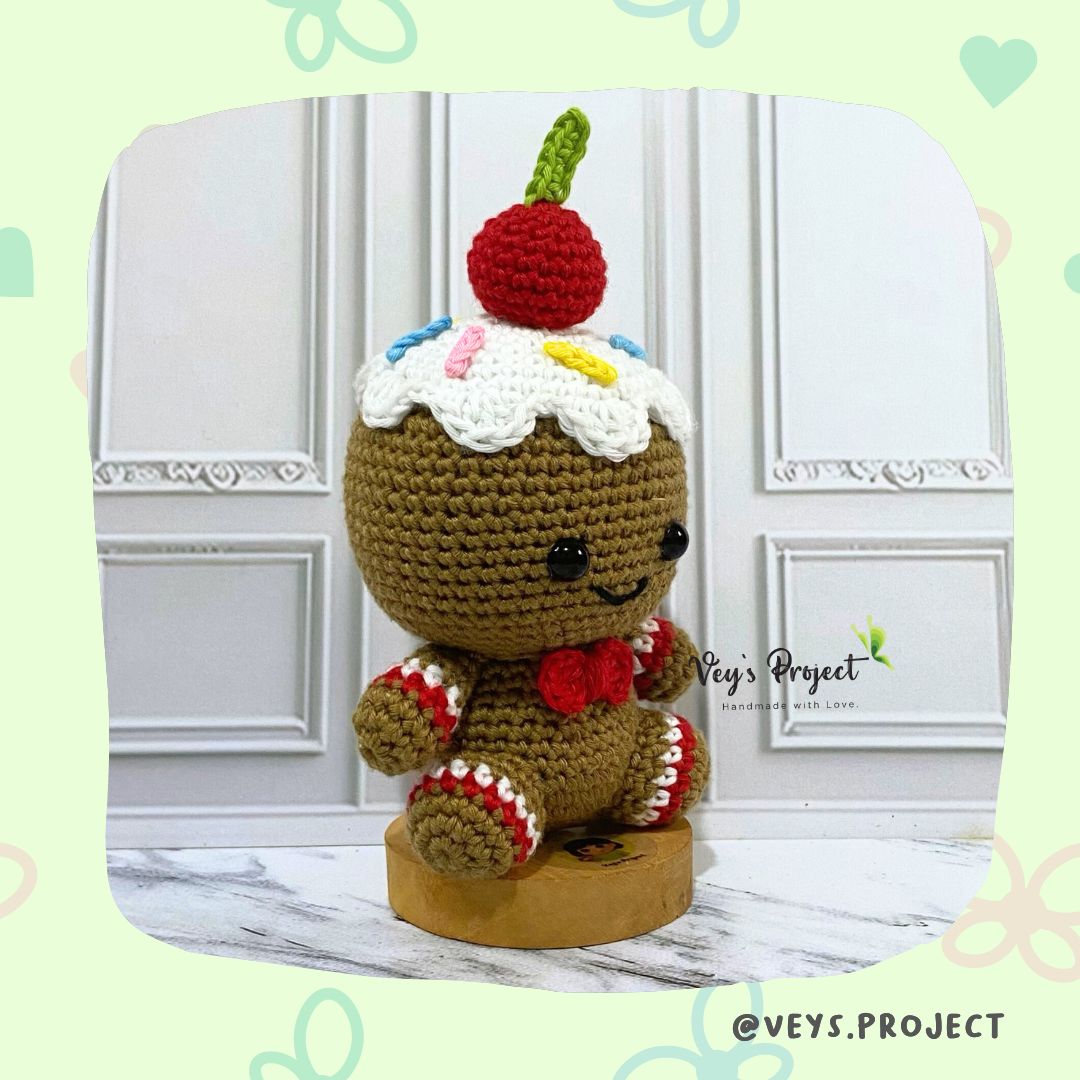 PDF Pattern - Gingerbread Crochet Pattern - Gingerbread Amigurumi - Digital File -