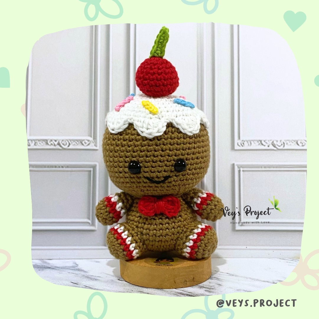 PDF Pattern - Gingerbread Crochet Pattern - Gingerbread Amigurumi - Digital File -