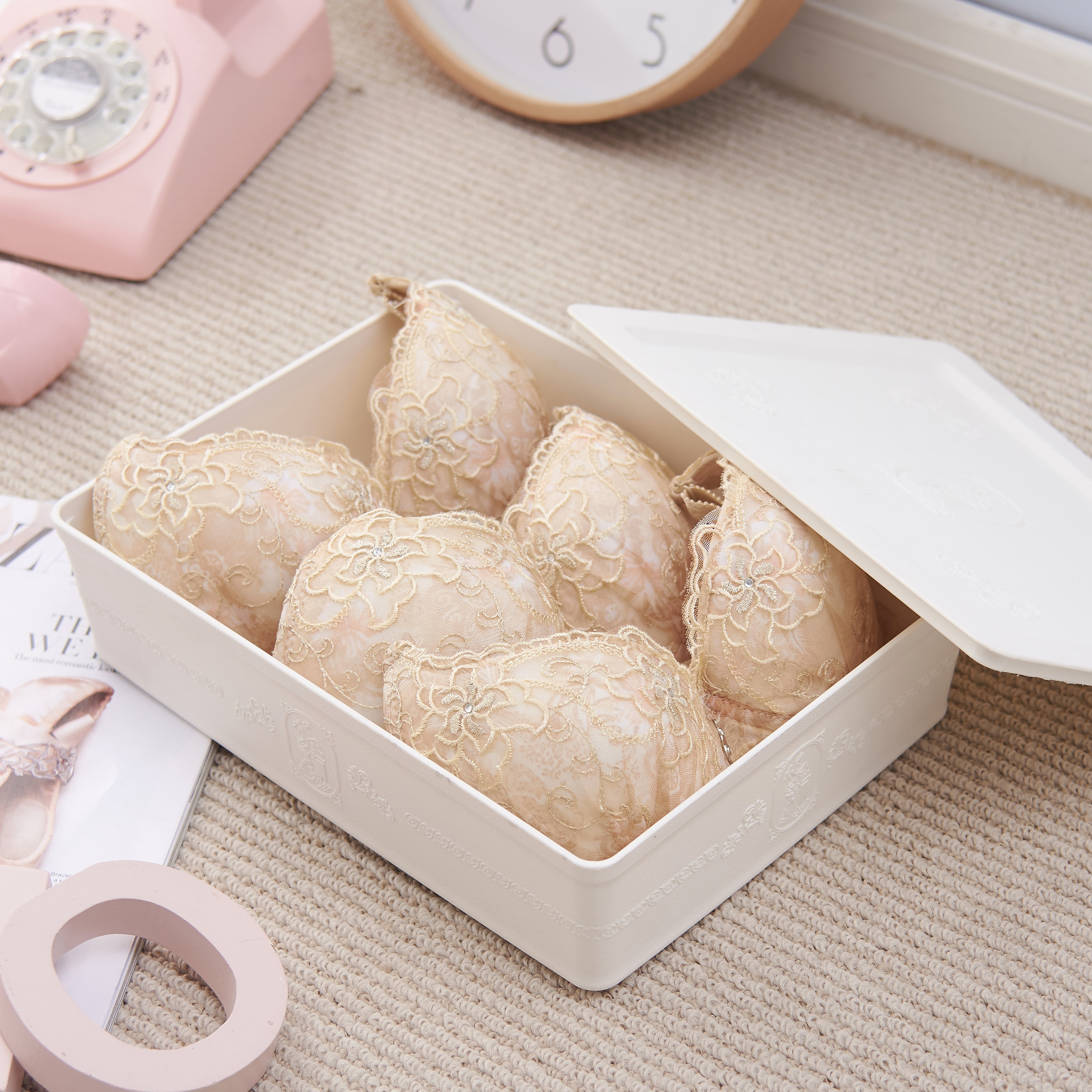 Clothing Storage Box with Lid