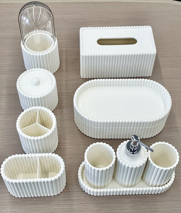 Vertical Stripe Series - Cosmetics Storage Bucket