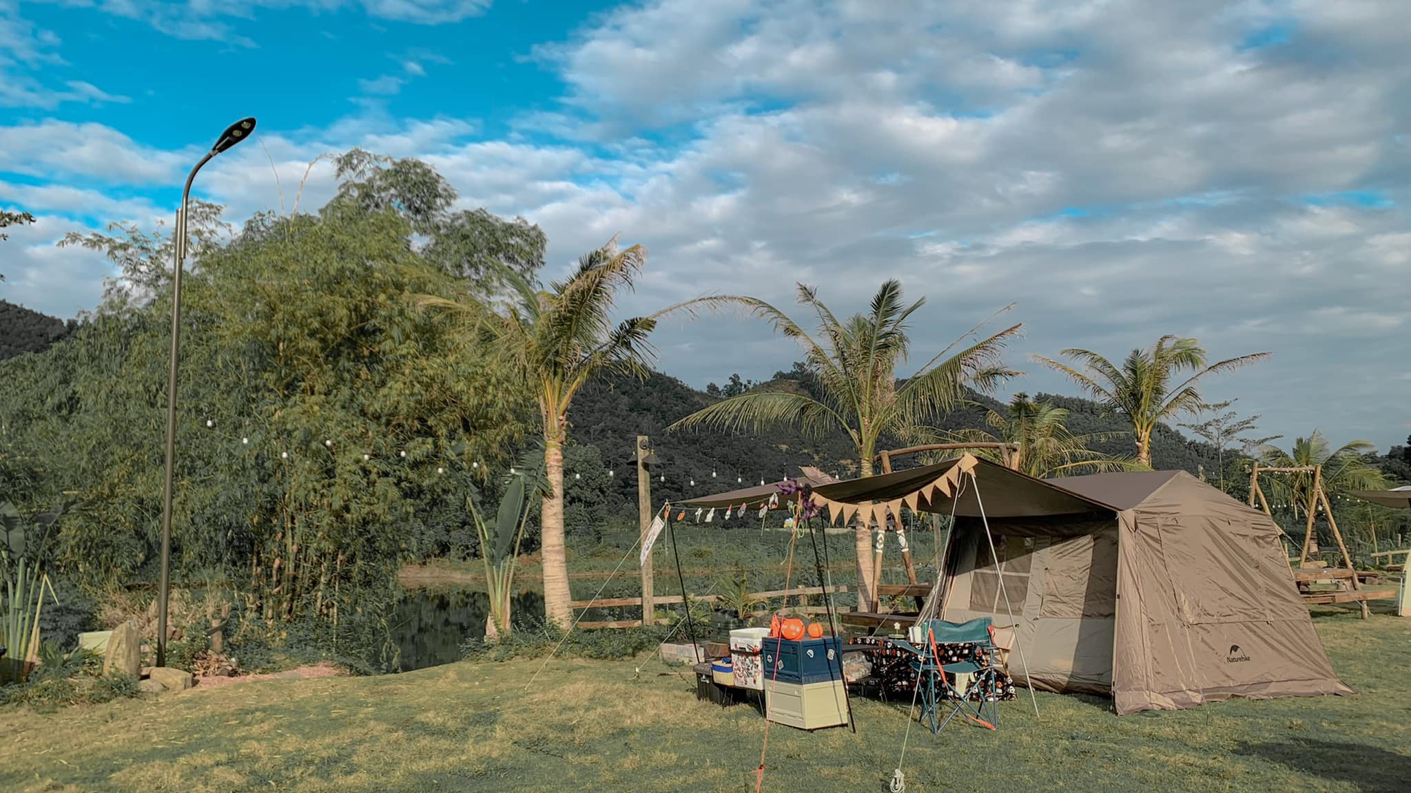 Lều cắm trại Naturehike Village 6.0