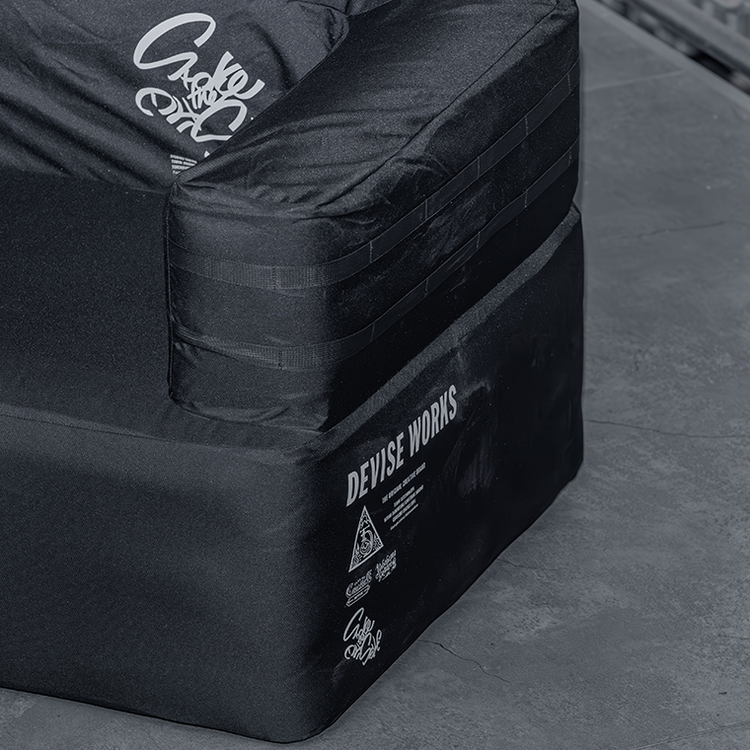 Sofa hơi BONFLAG x Devise Works – Hàn Quốc