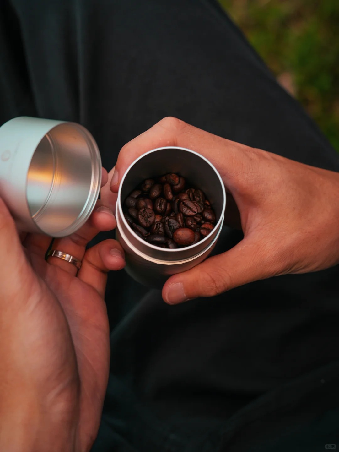 Hộp đựng trà/cafe kim cương Rock Monkey