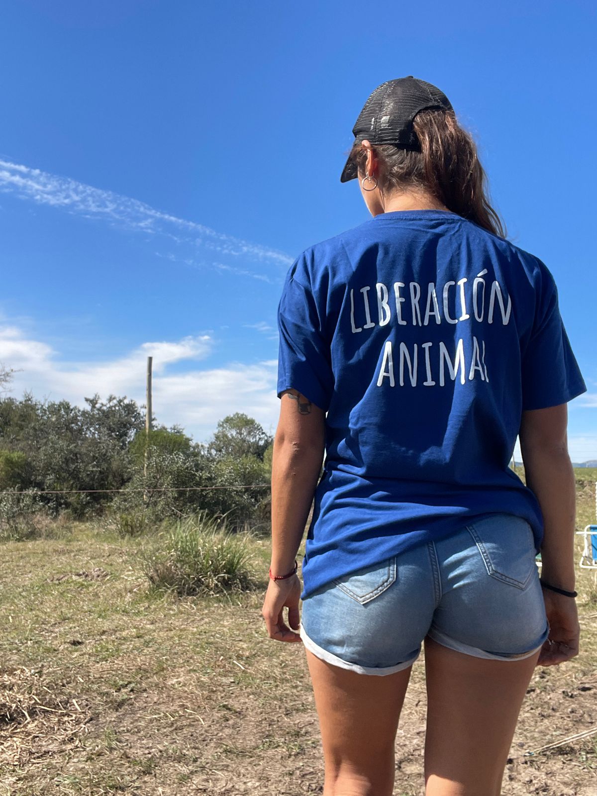 Remera Azul  - Liberación animal