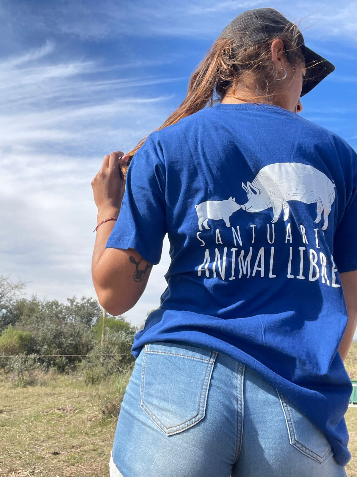 Remera Azul - Santuario