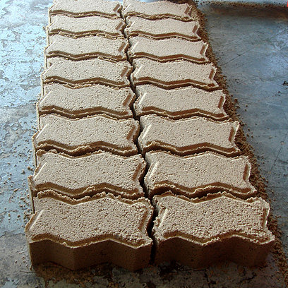 Interlocking pavers