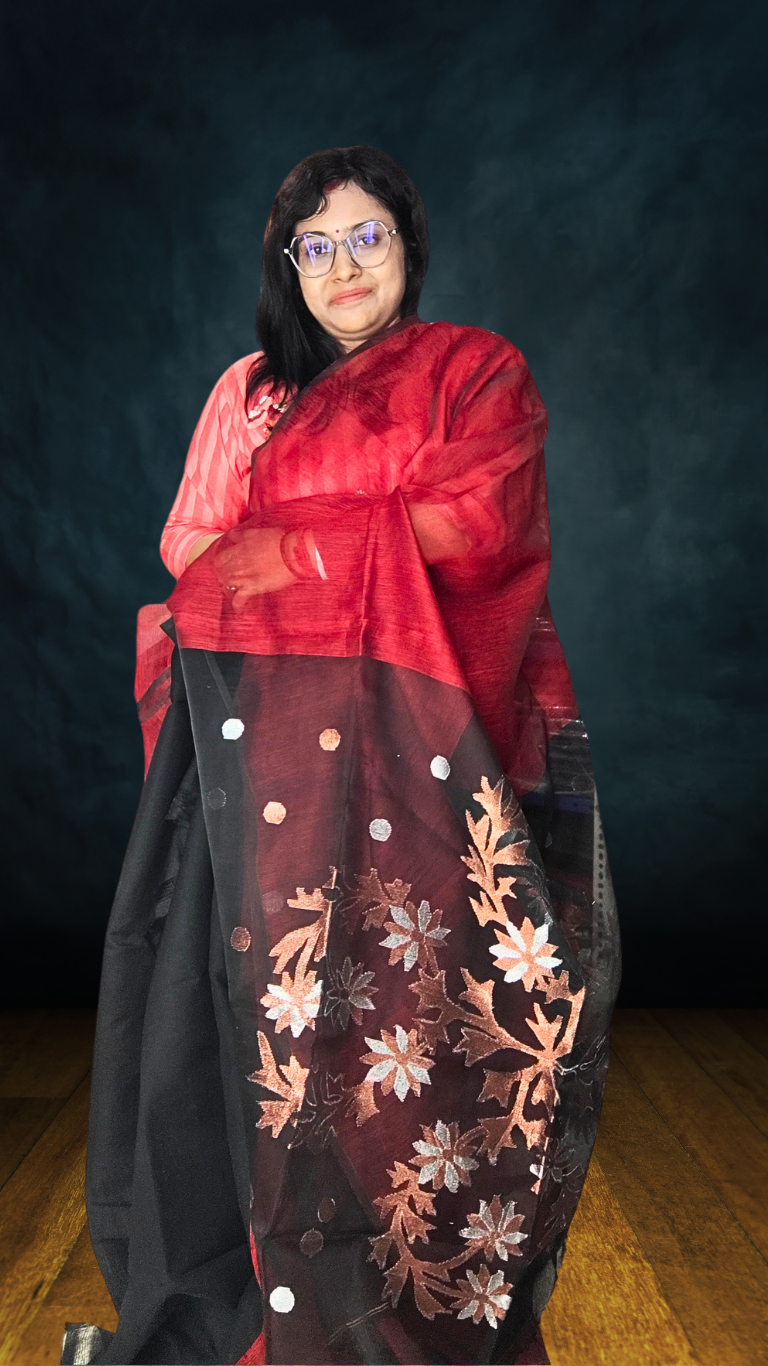 Branded Linen Muslin Jamdani Saree