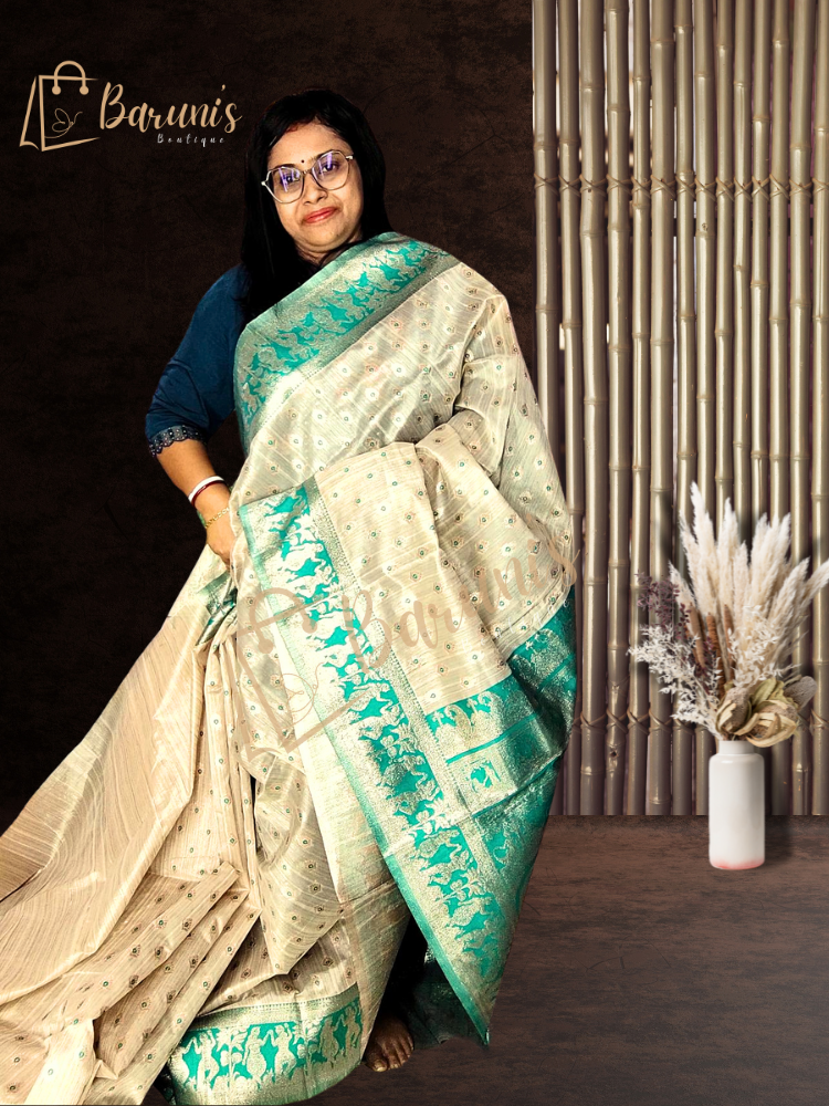 Elegant Swarnachori Saree