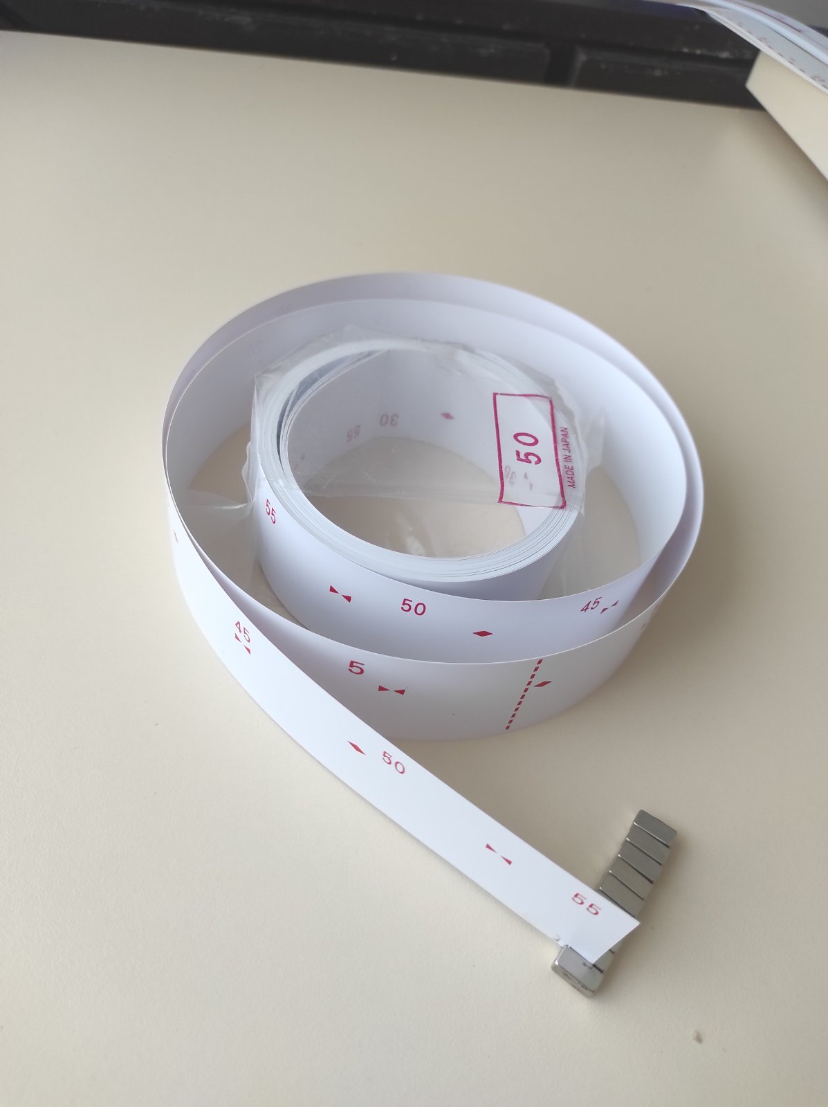 Маркіровочна стрічка 3 клас 9мм відстань між голками