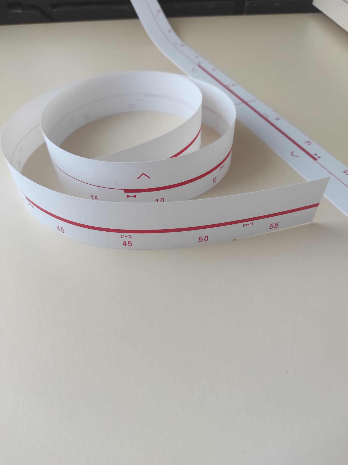 Маркіровочна стрічка 3 клас 9мм відстань між голками