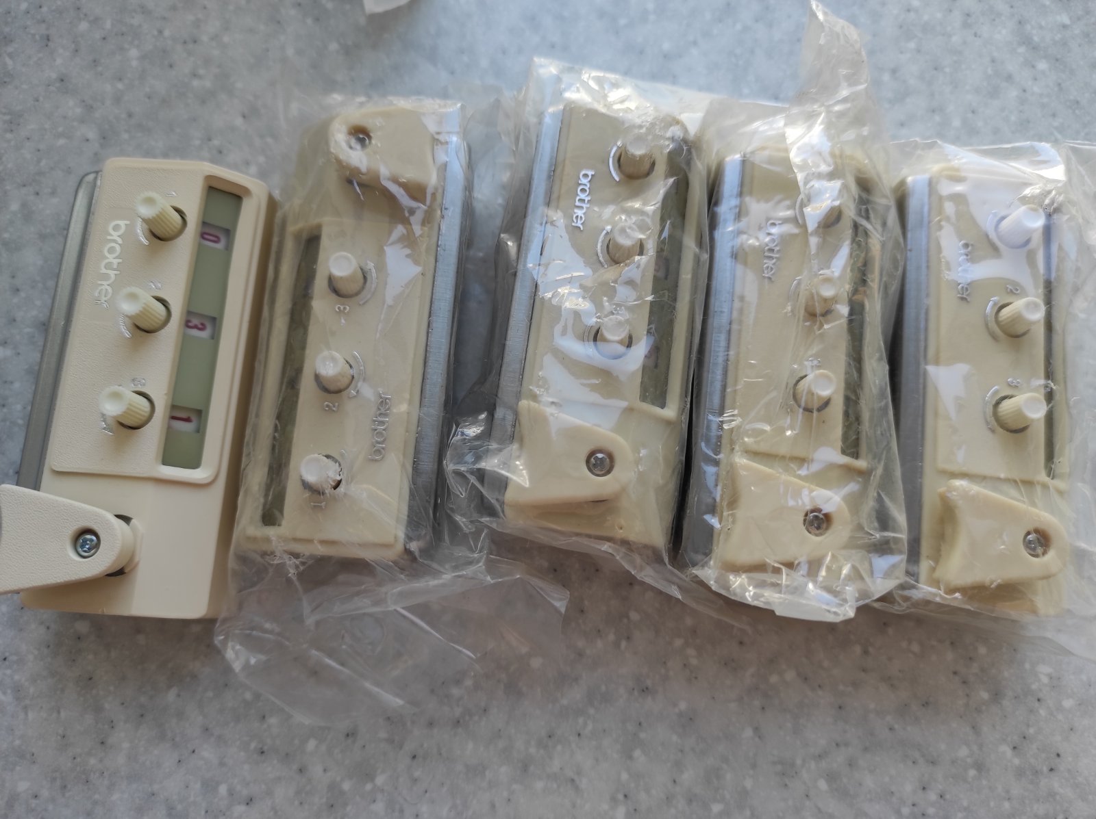 Лічильник навісний brother, оригінальне.Ціна вказана за 1 шт