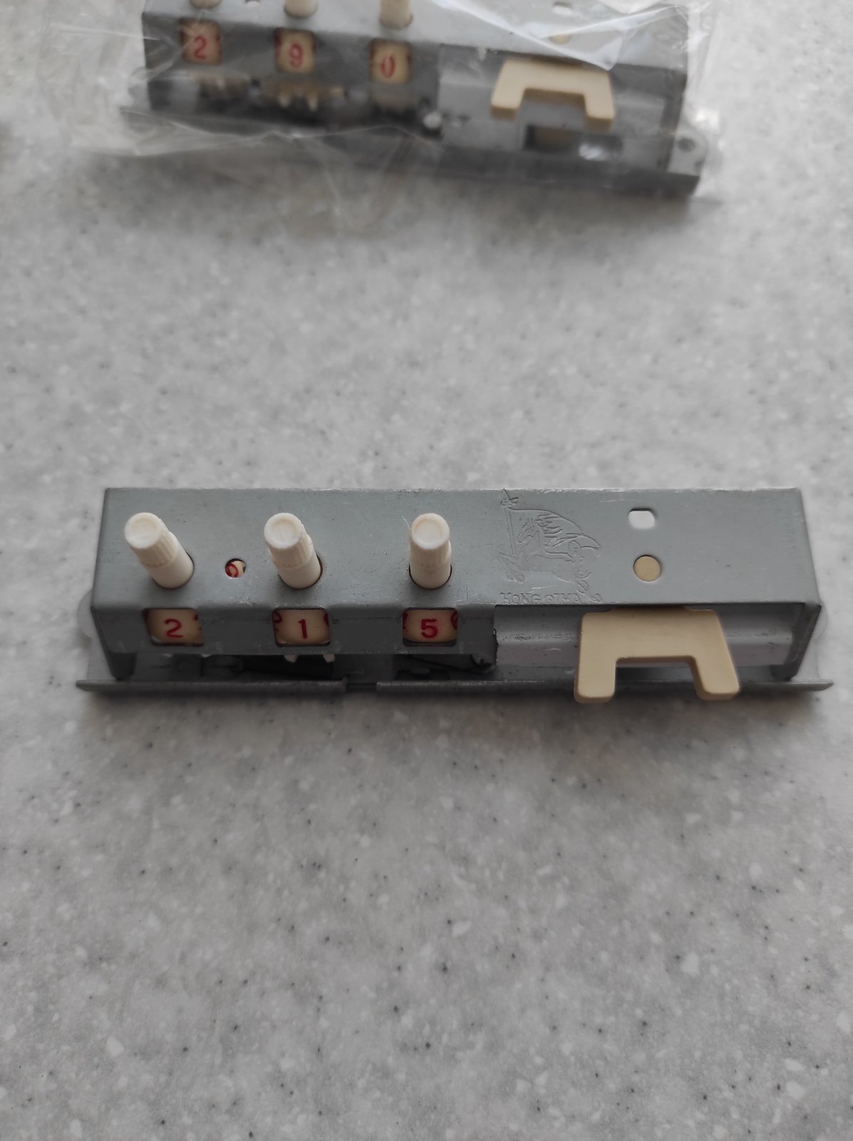 Лічильник влаштований brother.Ціна за шт