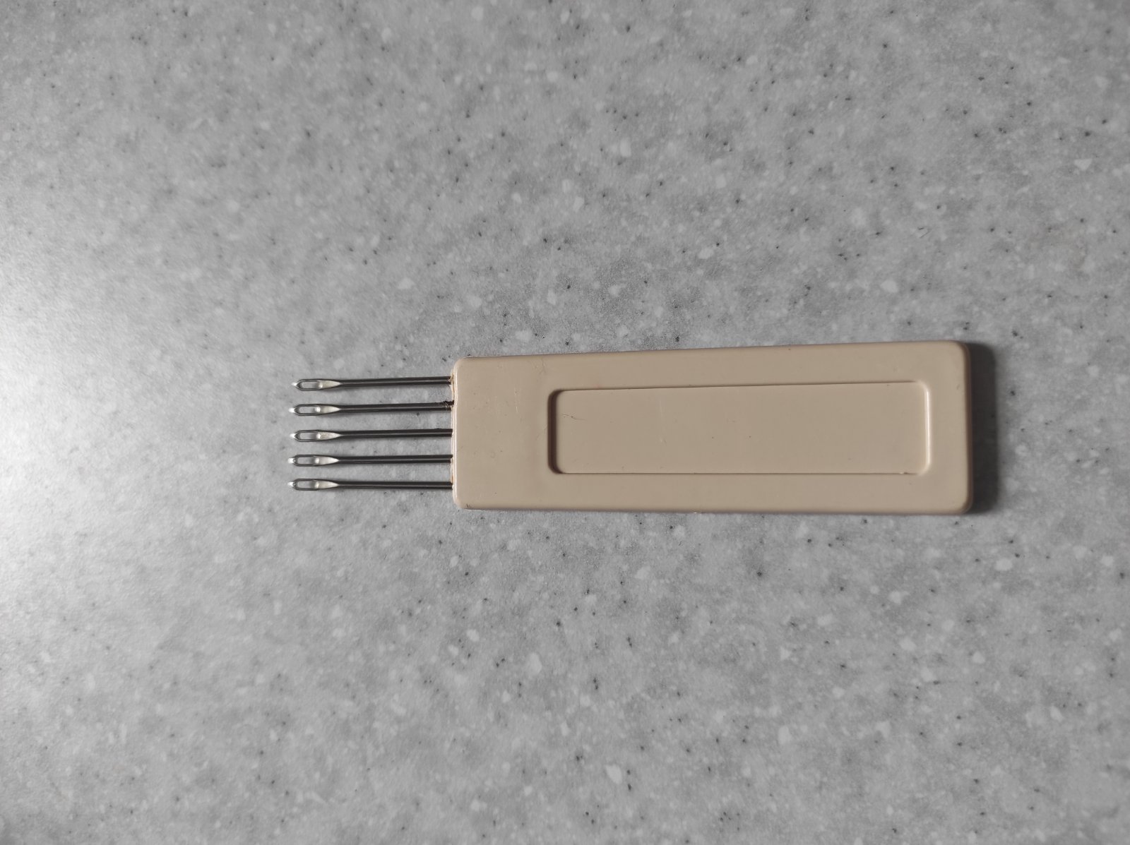 Деккер 5 вушковий до в'язальних машини 5 класу відстань між голками 4, 5 мм