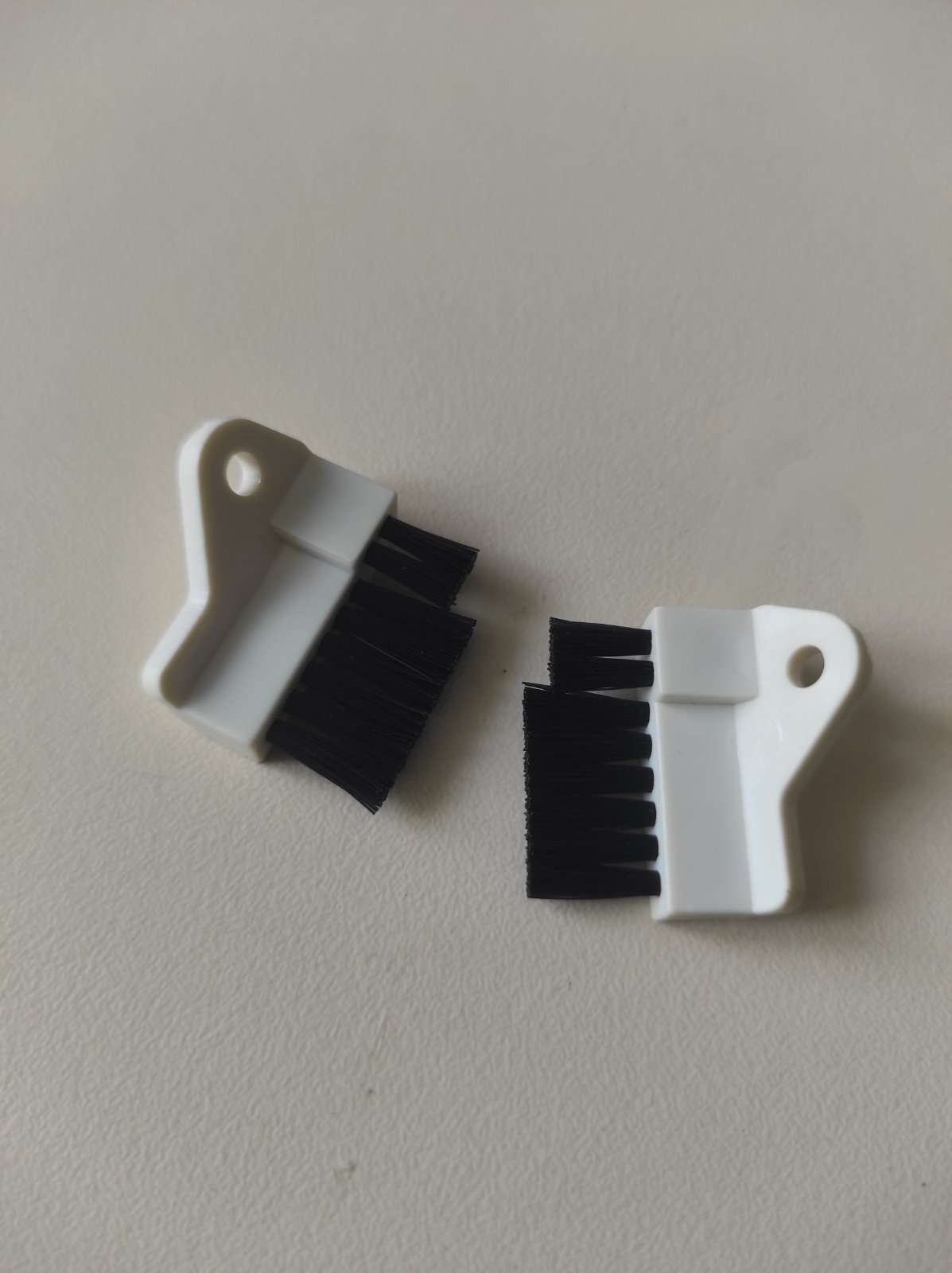 Щітка до ажурної каретки Brothe