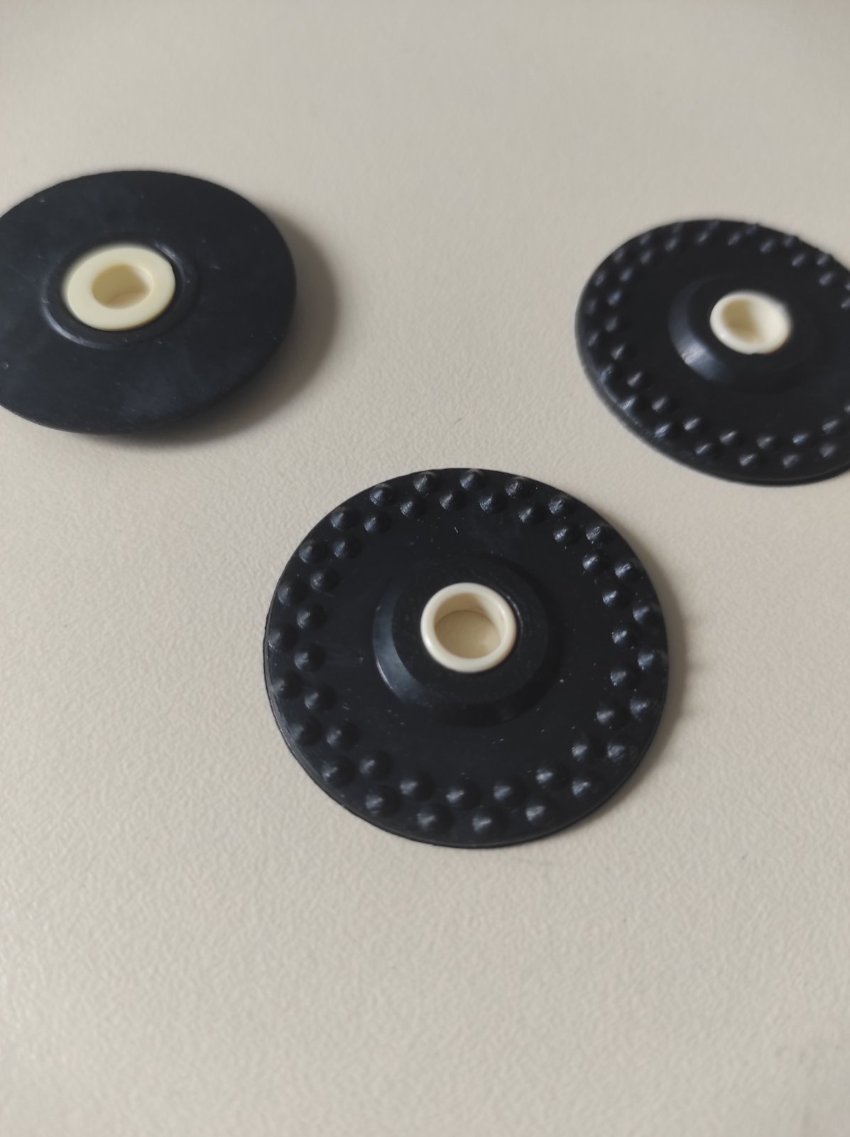 Гумове коліщатко Silver Reed, Brother  оригінальне made in Japan 