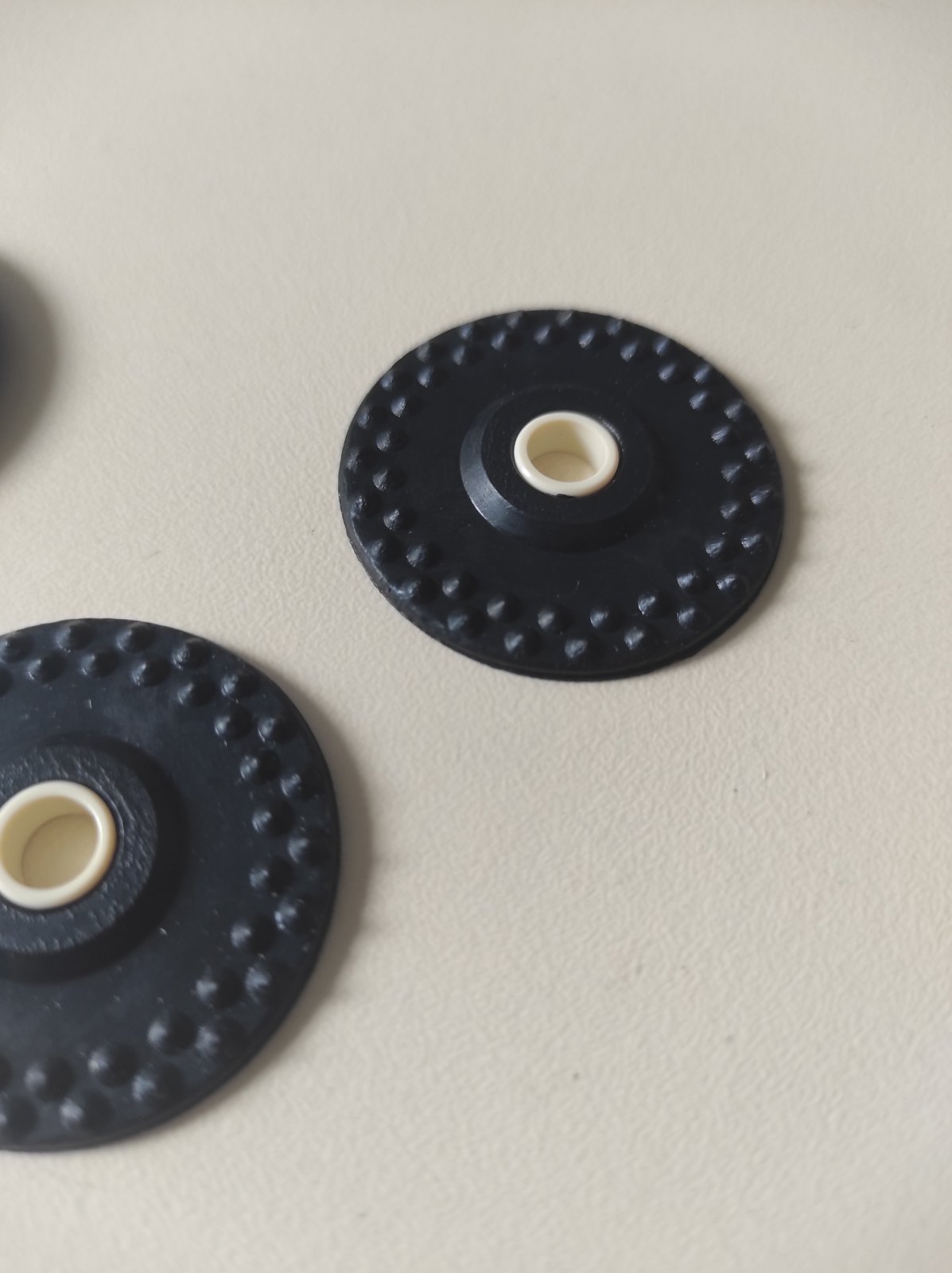 Гумове коліщатко Silver Reed, Brother  оригінальне made in Japan 