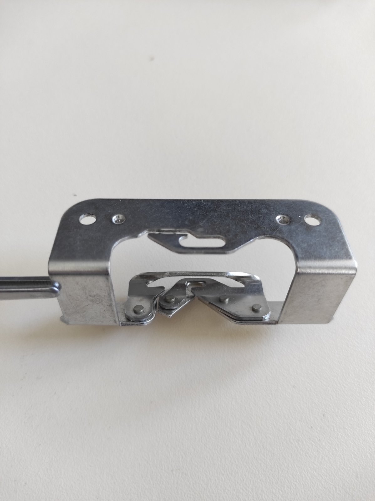 Двохфонтурний платінговий човник Brother KR