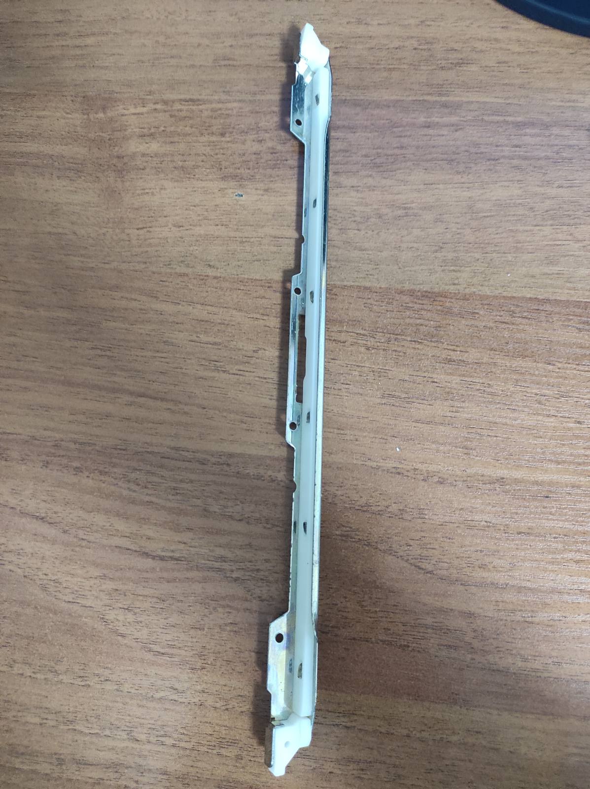 Передня направляюча