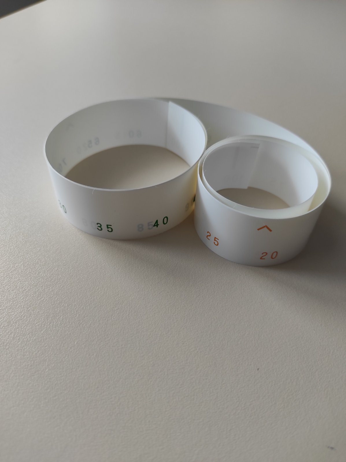 Маркіровочна стрічка до в'язальних машини 5 класу ( електронних ) відстань між голками 4, 5 мм