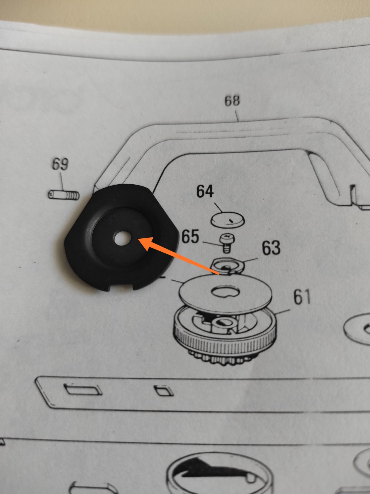 Кріплення кришки циферблата Brother KH основної каретки.Ціна за шт