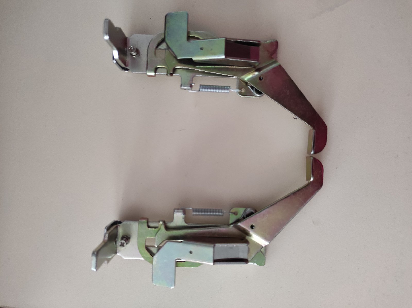 Консоль (підйомник фонтури) KR830 . Ціна вказана за пару