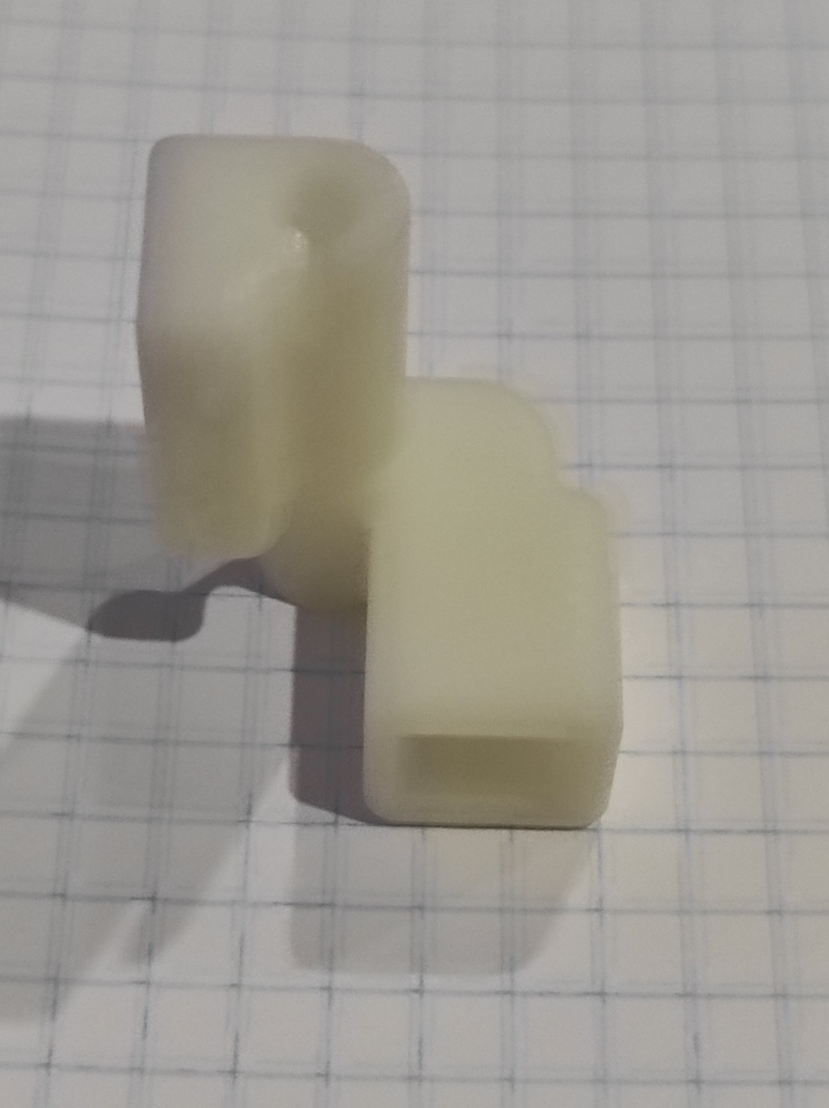 Кріплення до стійки нитковода brother під робот каретку