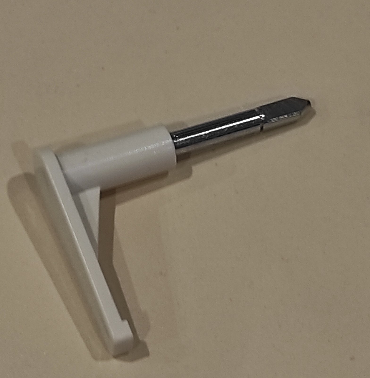 Запчастина для перфокарткової ажурної каретки Silver Reed LC Також підходить до 5 та 7 класу, в'язальних машин Silver Reed.