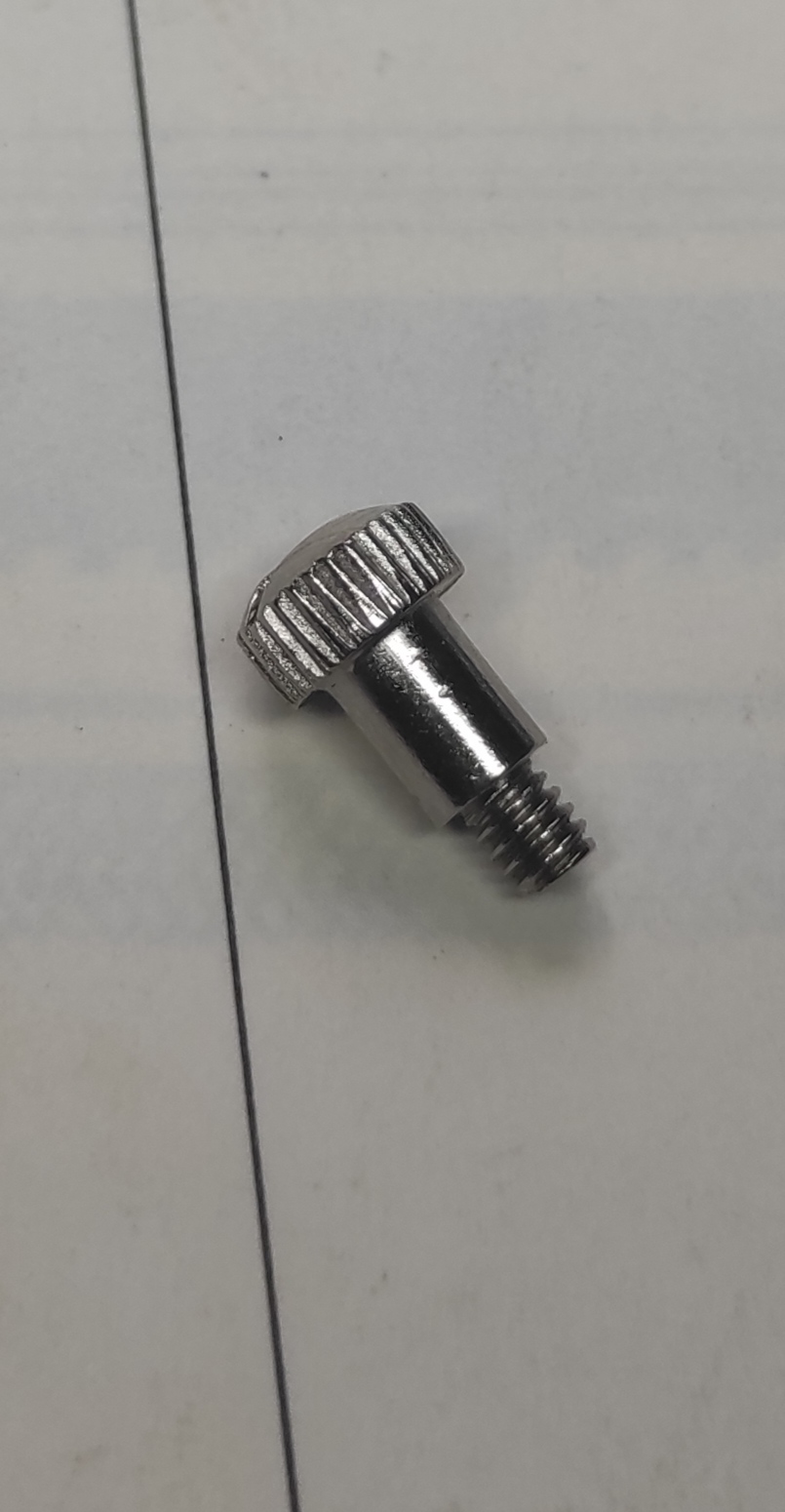 Гвинт кріплення човника на однофонтурне плече brother KH Ціна вказана за одну штуку