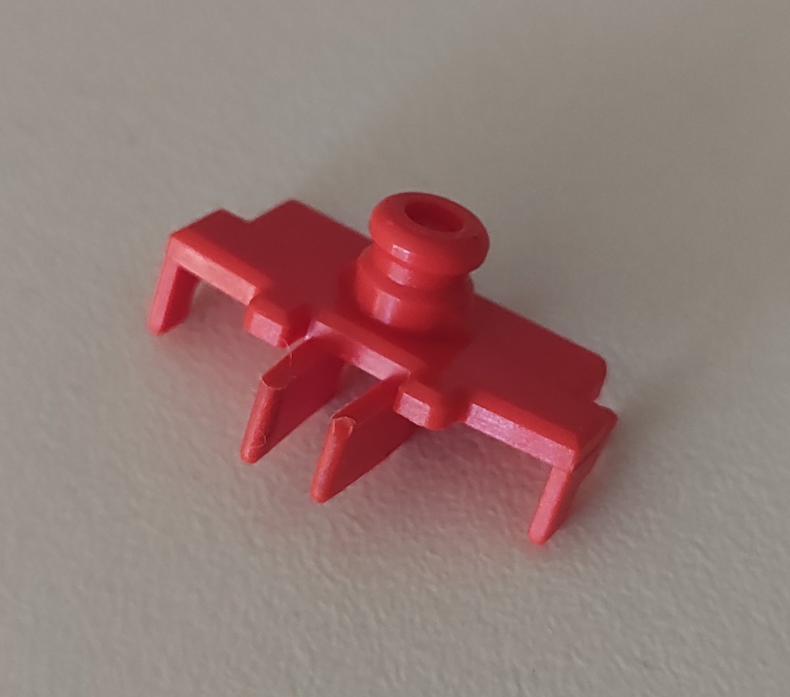 Обмежувачі для перфокарткової ажурної каретки Silver Reed 5 класу на 6 голок Ціна вказана за одну штуку