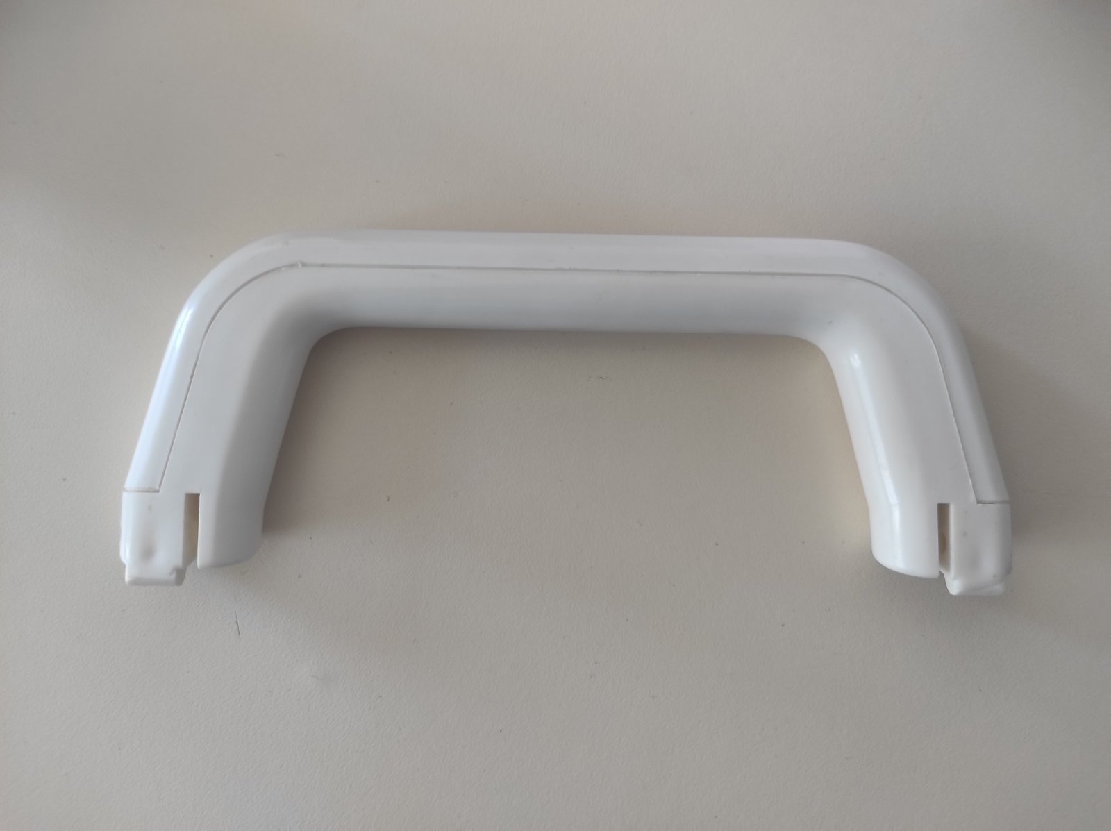 Ручка каретки в'язальної машини Brother KH860 KH868 KH970 KH260 та інших моделей 5 класу brother Ціна вказана за штуку.