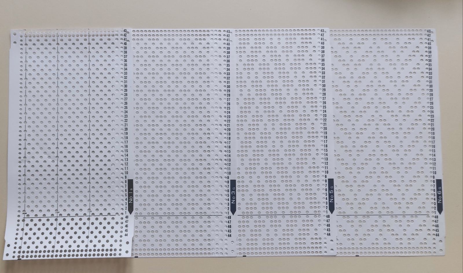 Набір перфокарт Brother KH  Підходить до 3 та 5 клас  Набір 18шт(1s,3G,5G,6G,7G,8J,9G,10S,12S,12G,13G,14G,16S,109,212,19S,432) 18шт-800грн