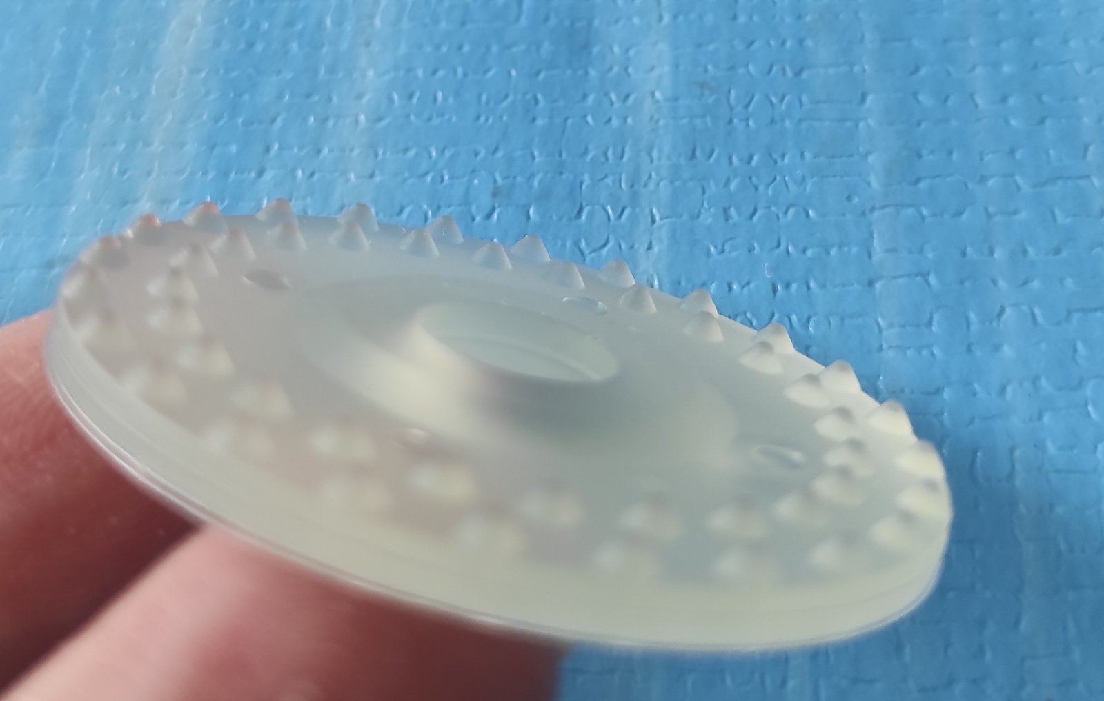 Коліщатко резинове Silver Reed   Резинове коліщатка до в'язальної машини основного плеча Silver Reed Орігнал Японії