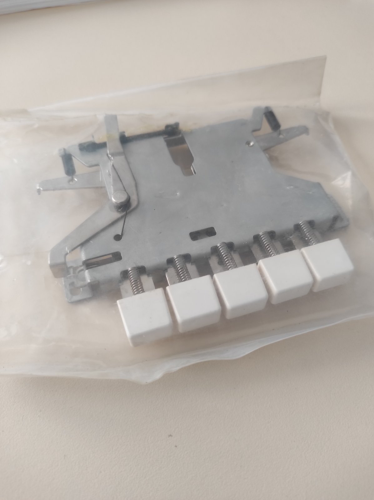 Кнопковий пристрій у зборі для перфокарточних в’язальних машин Brother KH-860, KH-868, KH-881, оригінал Японія