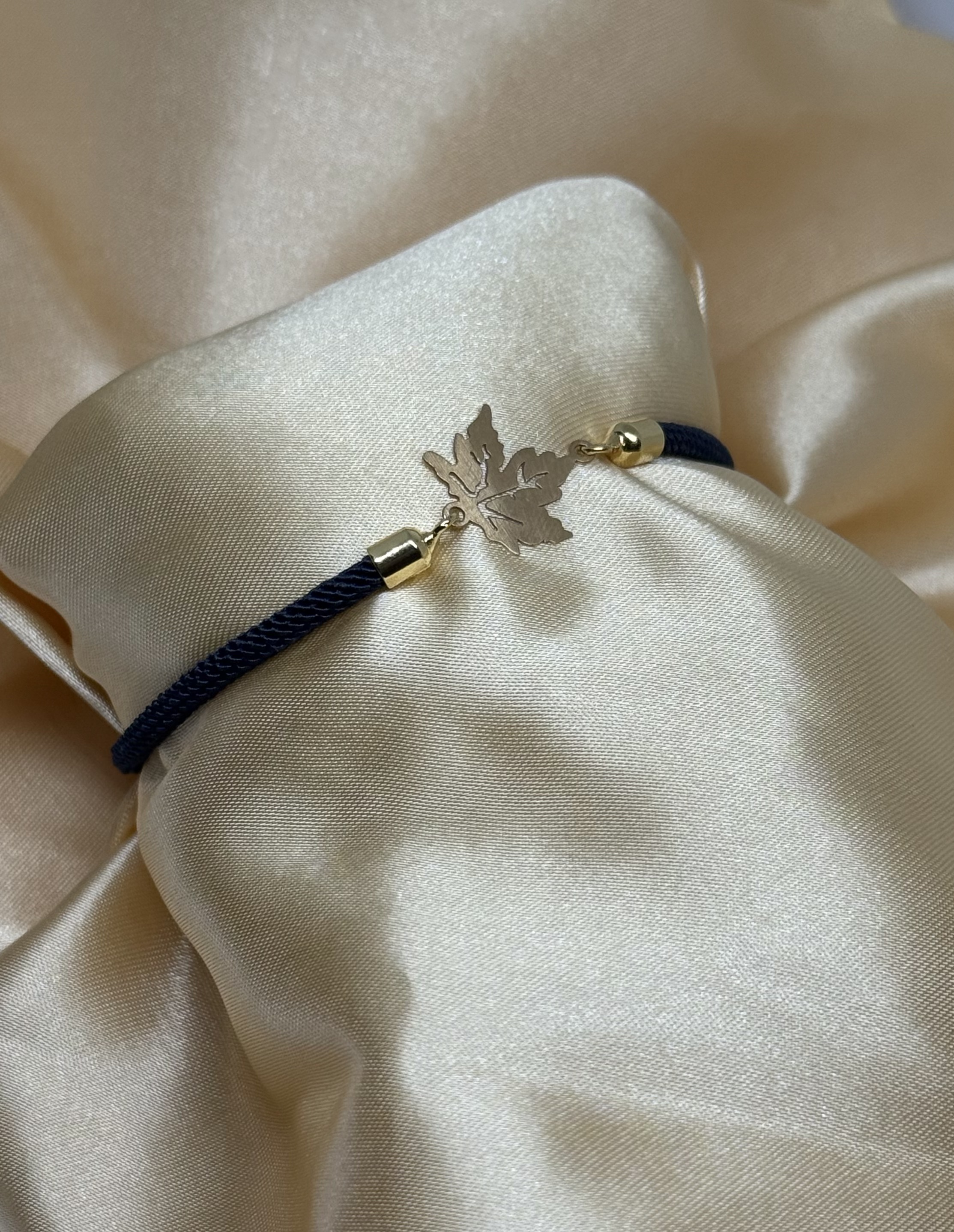 Lien | 18 karat | Løvformat