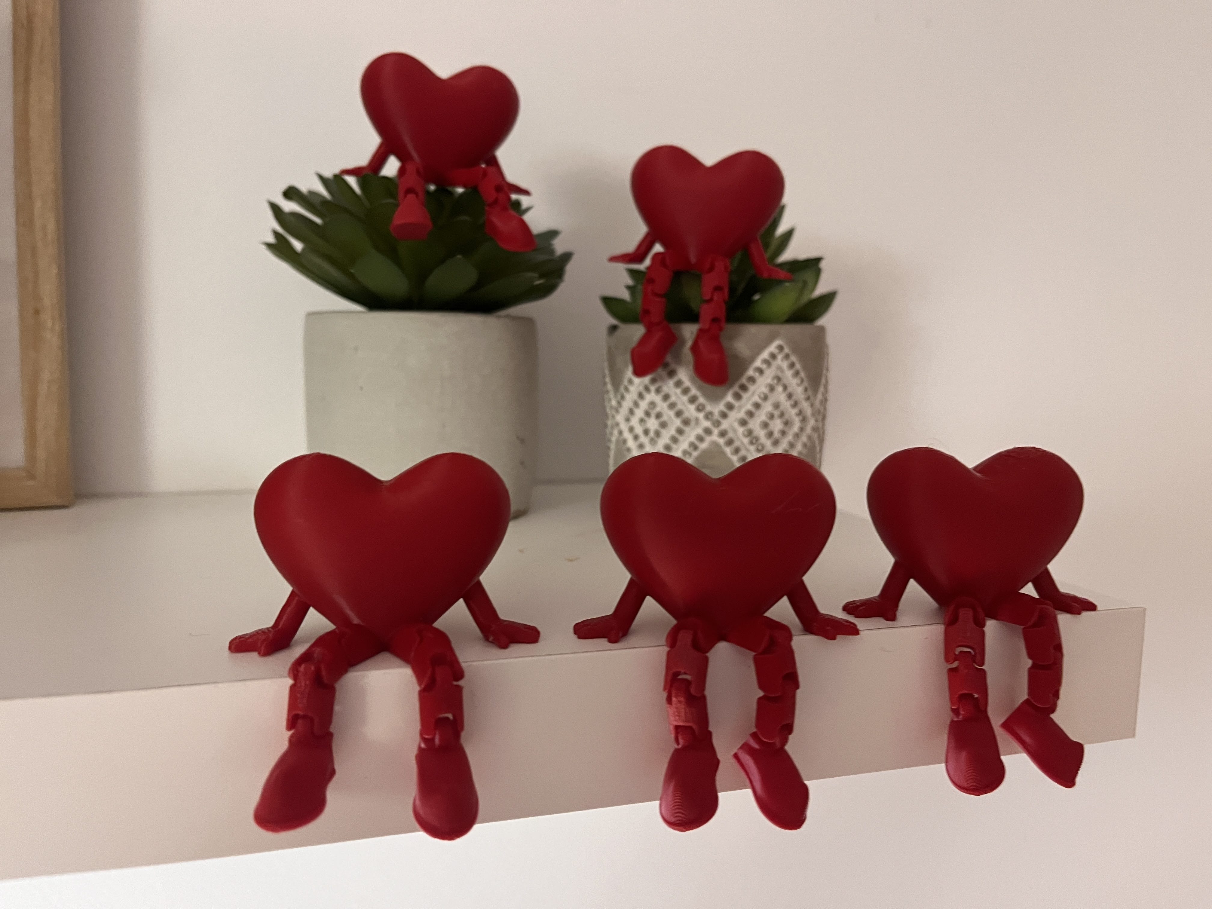 Corazones sentados con movimiento