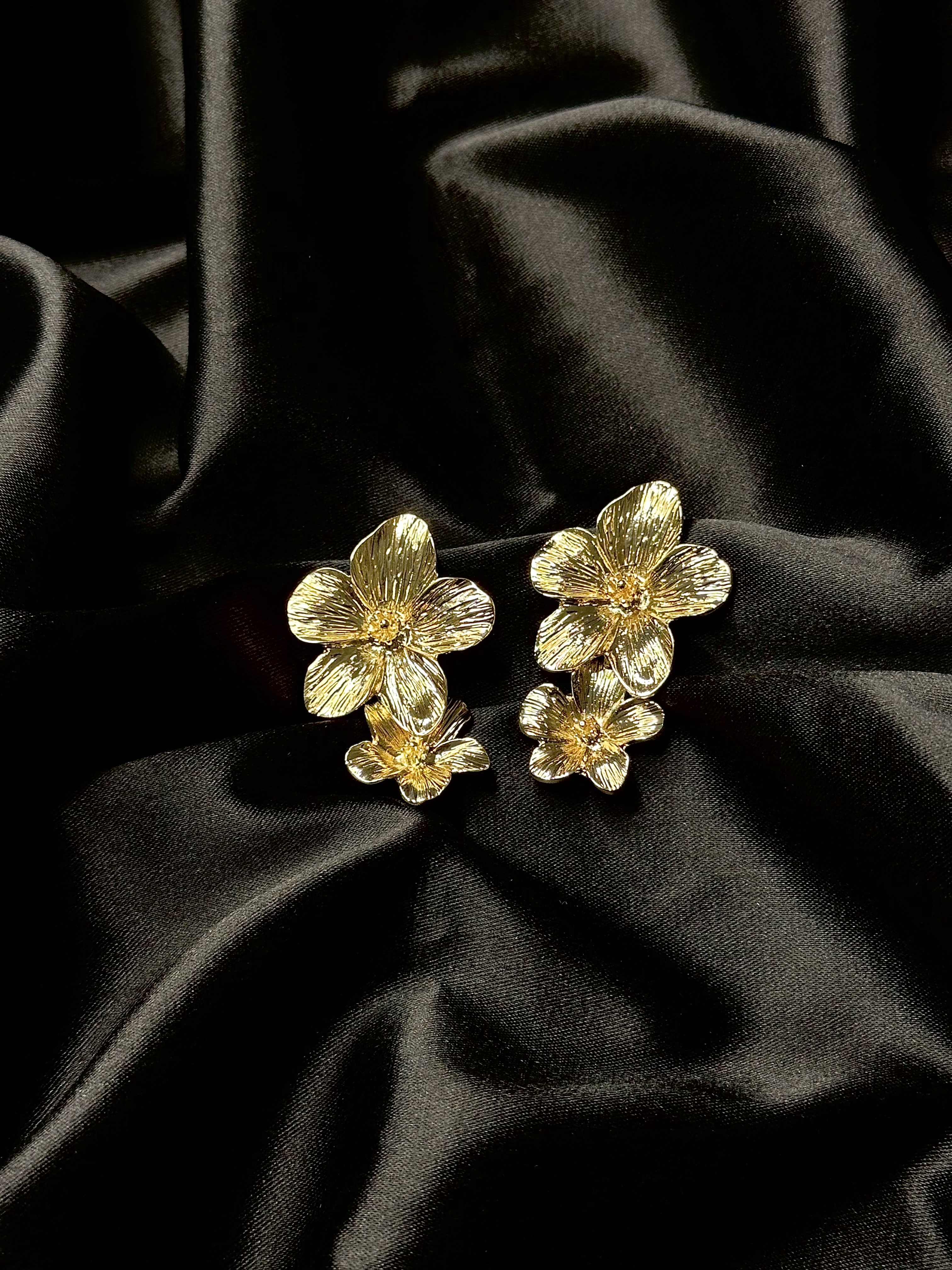 Boucle d'oreille FLEUR