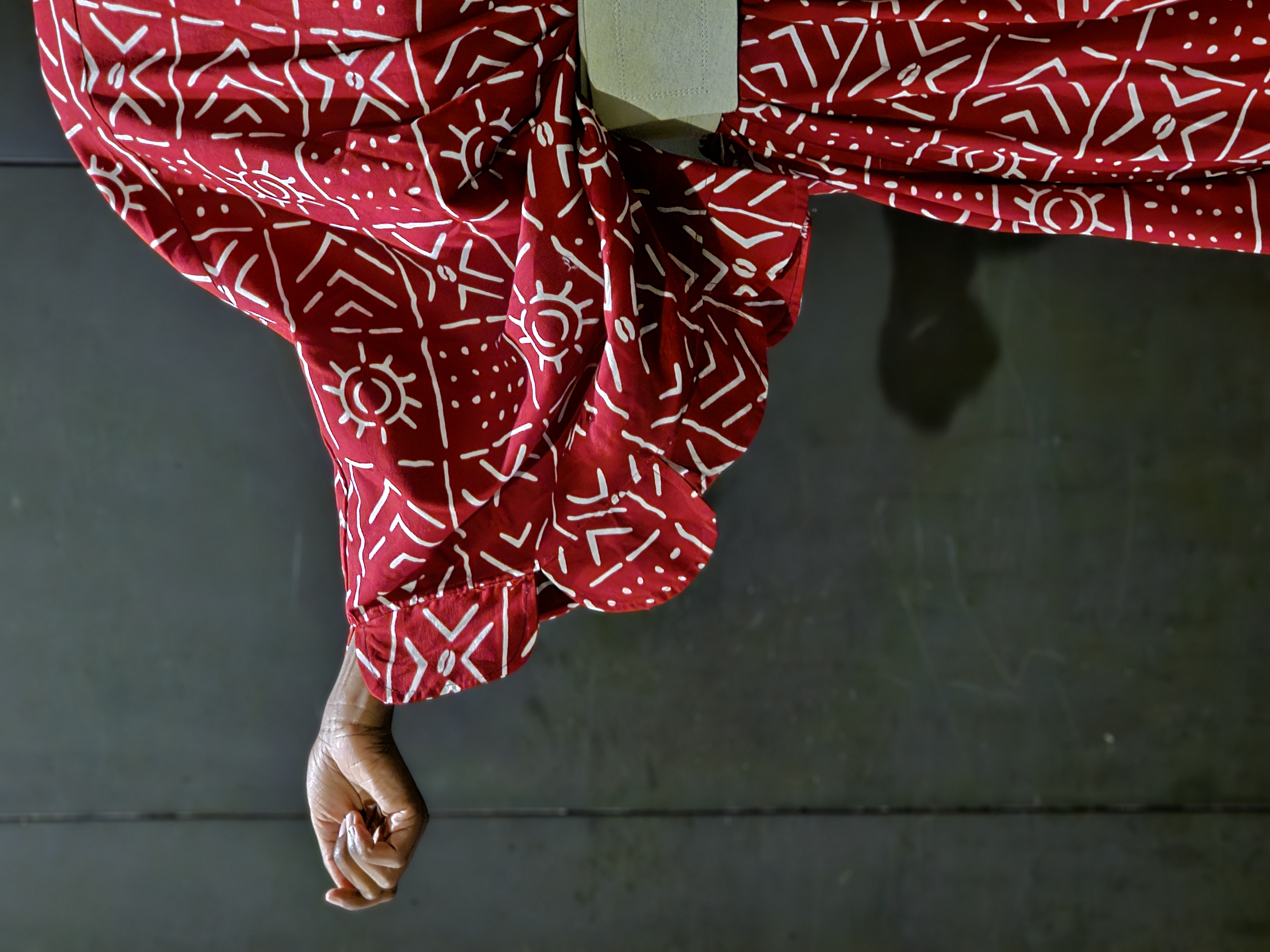 Kimono rouge manche pétale de fleur