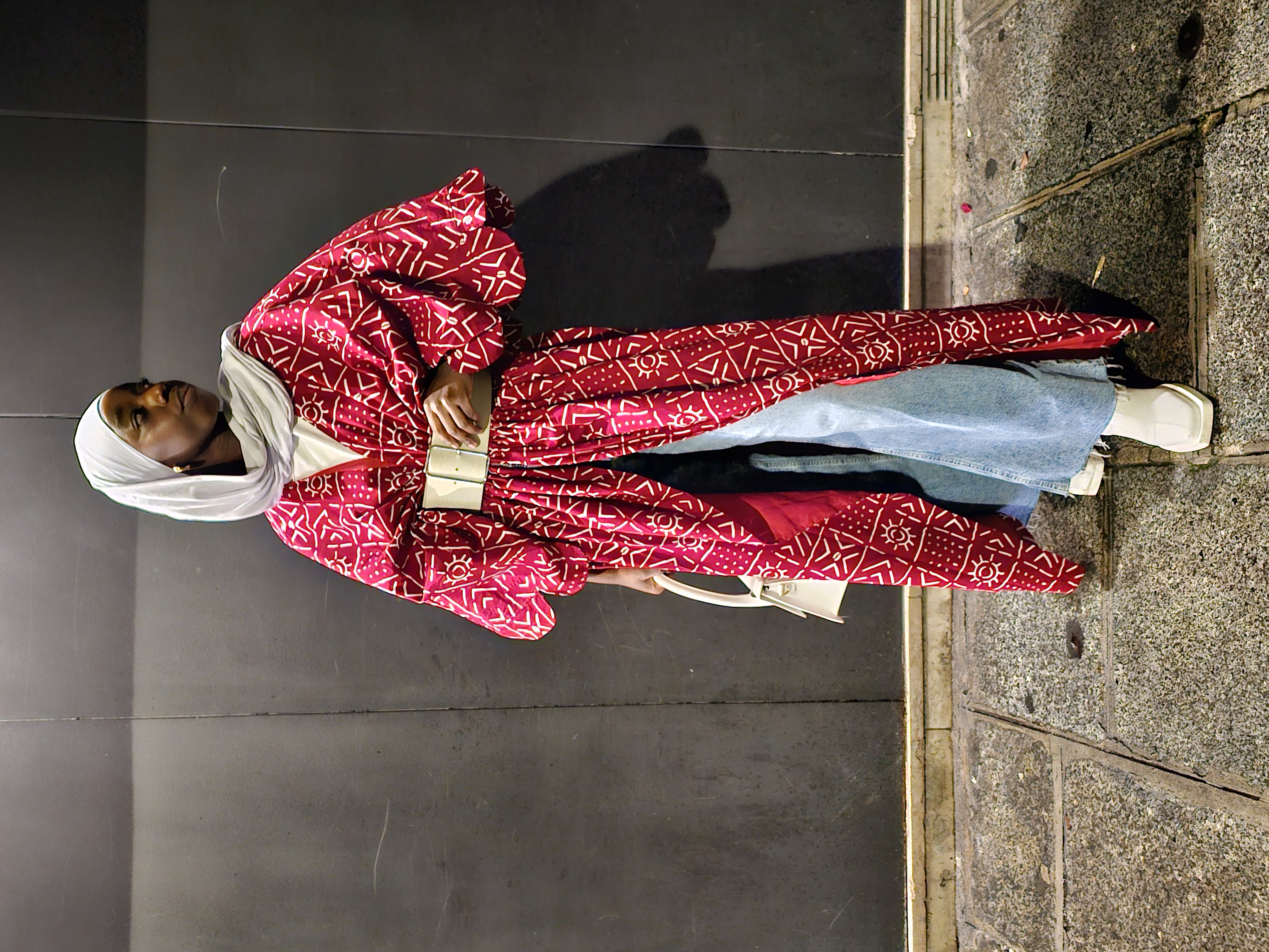 Kimono rouge manche pétale de fleur