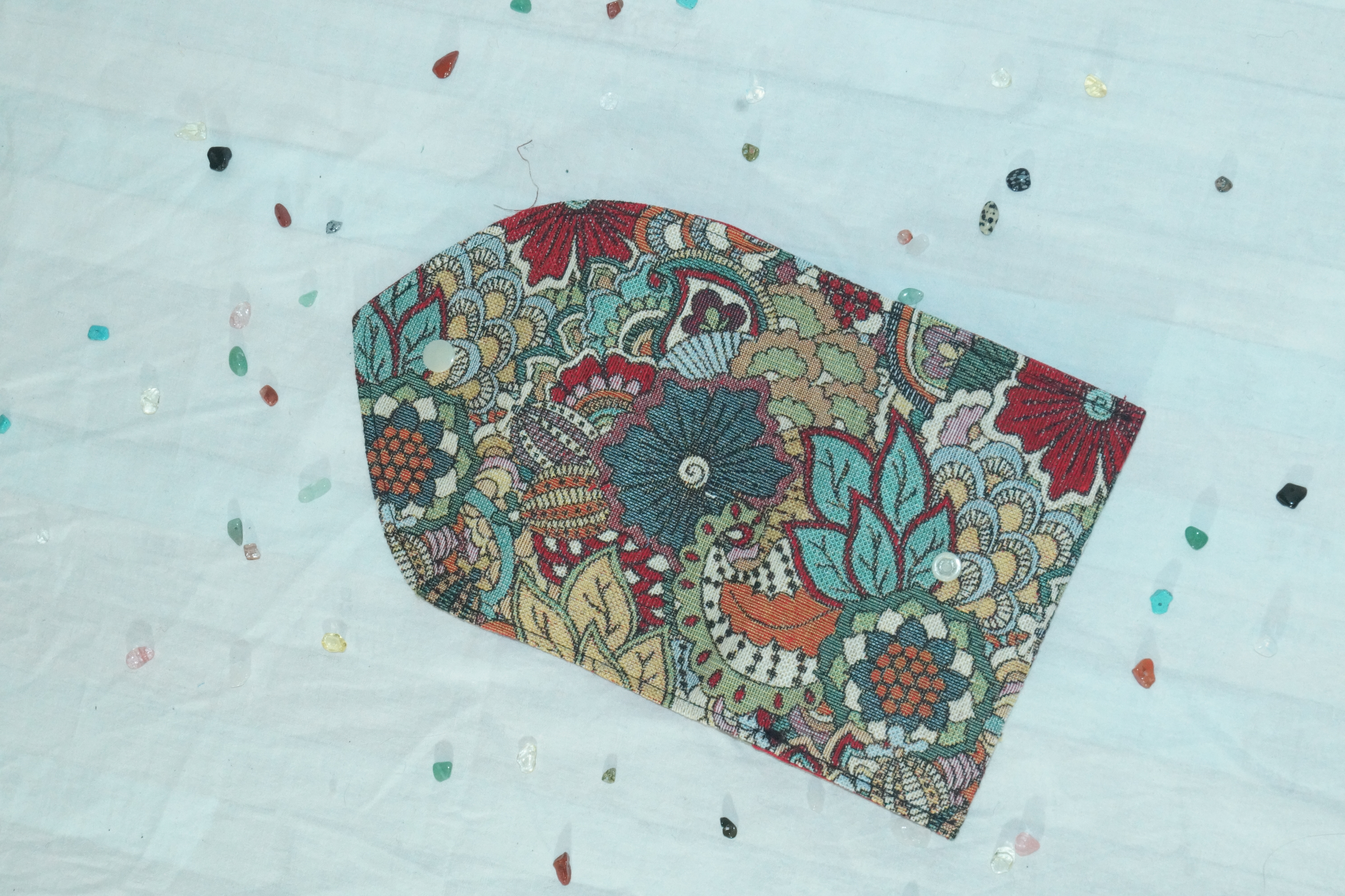 Blague à tabac à fleurs