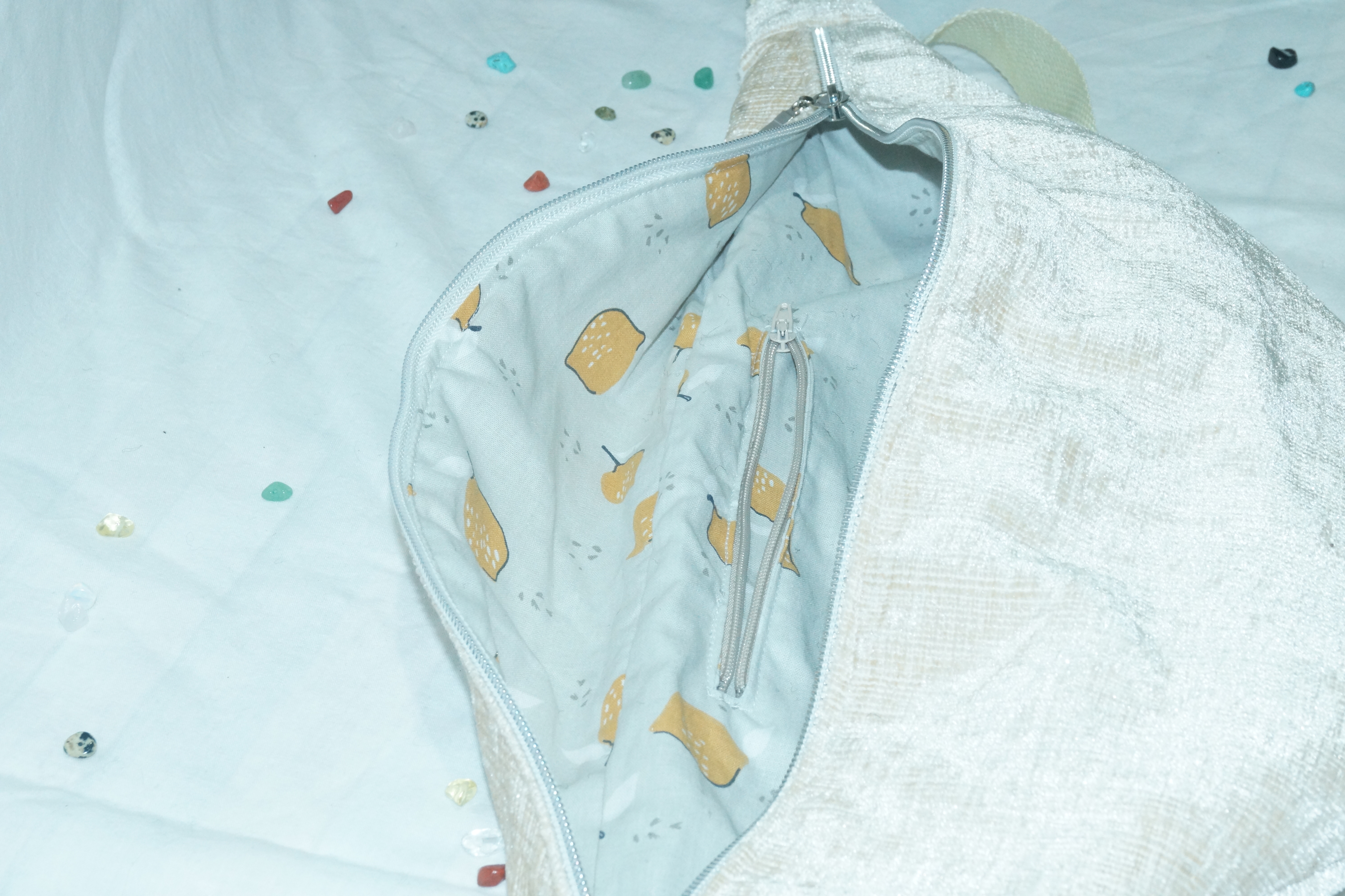 Banane XXL velours écru