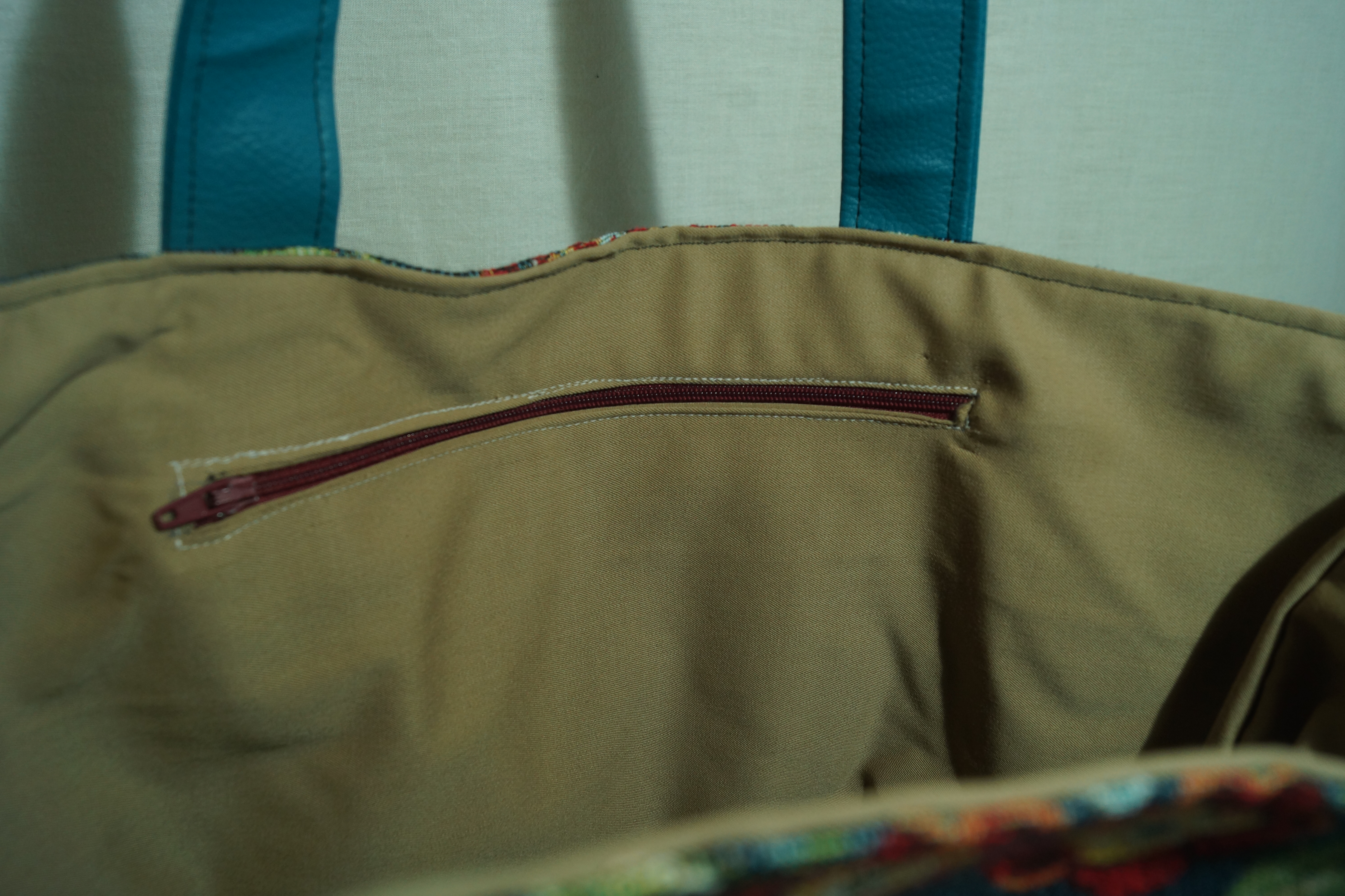 Sac à main fleurs et oiseaux