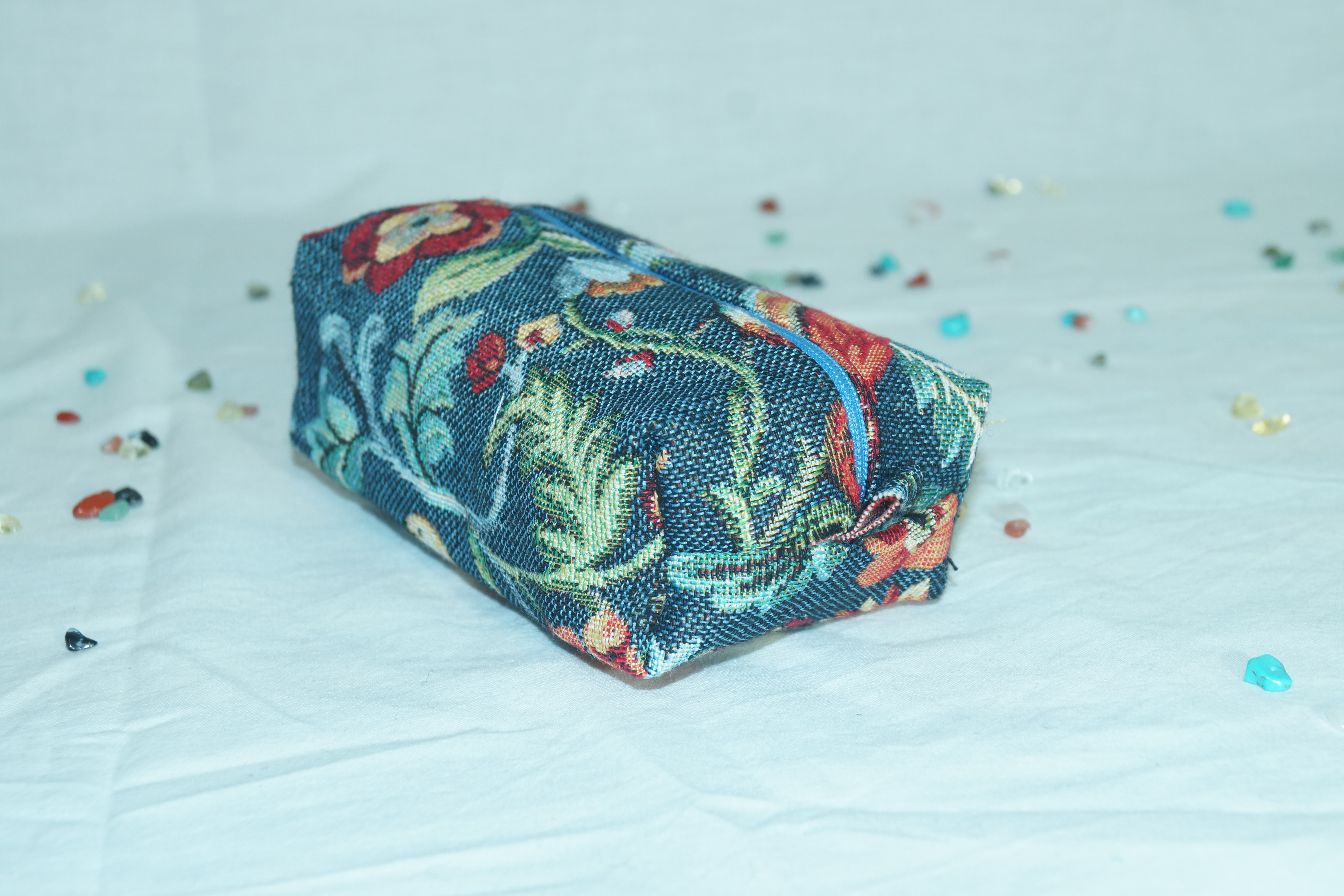 Trousse fleurs et oiseaux