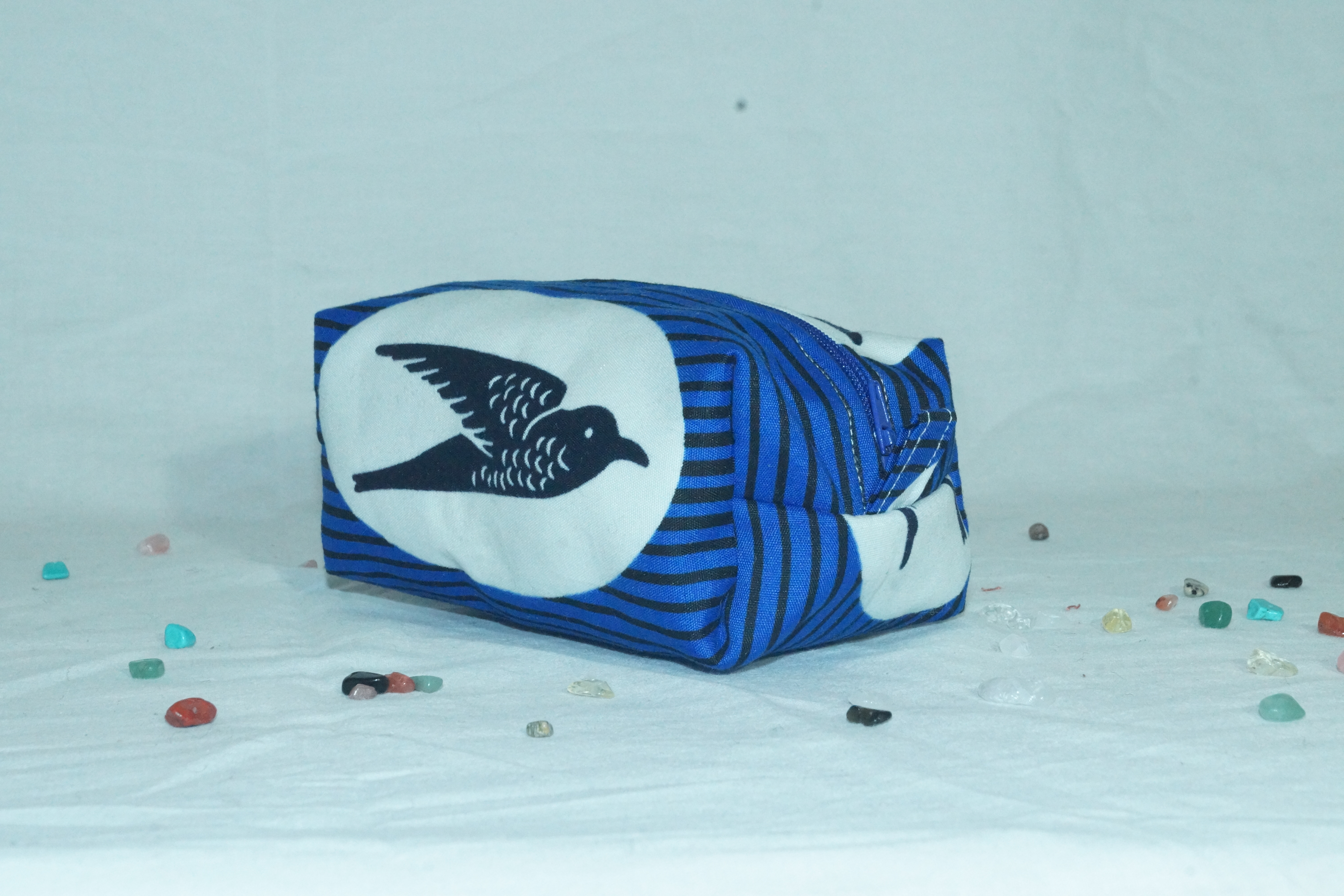 Trousse oiseaux bleue et blanche