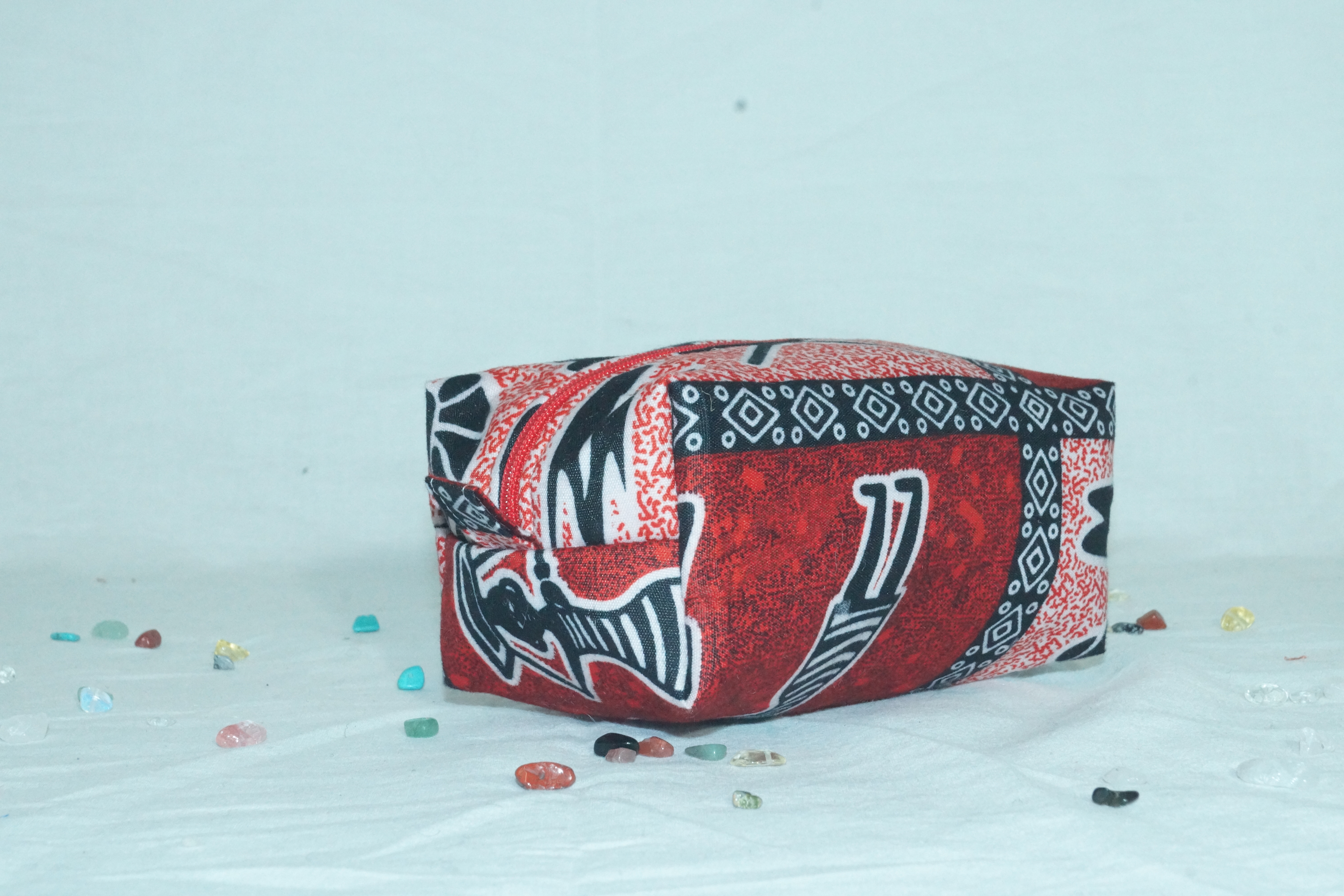 Trousse rouge et rose