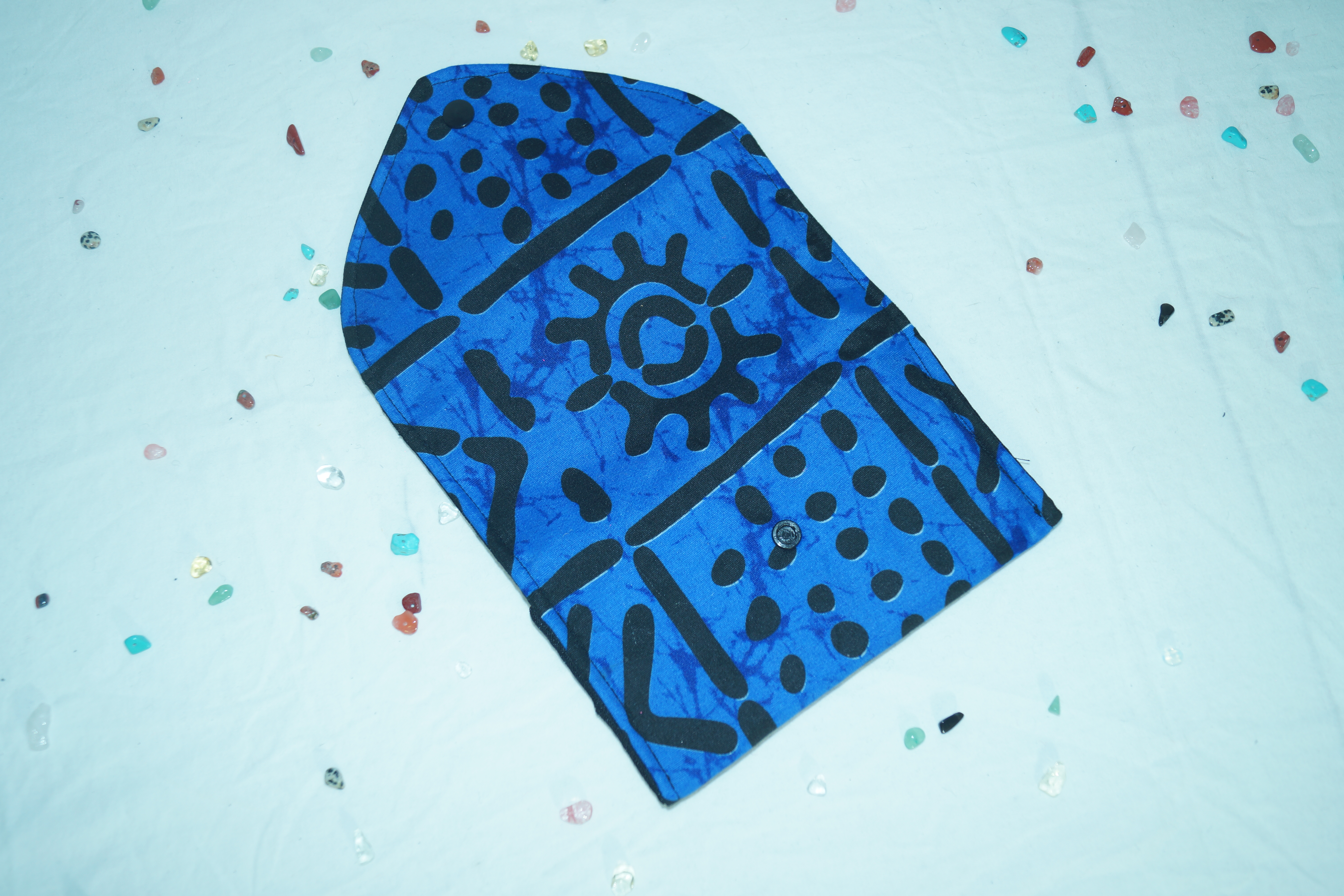 Blague à tabac noir et bleu