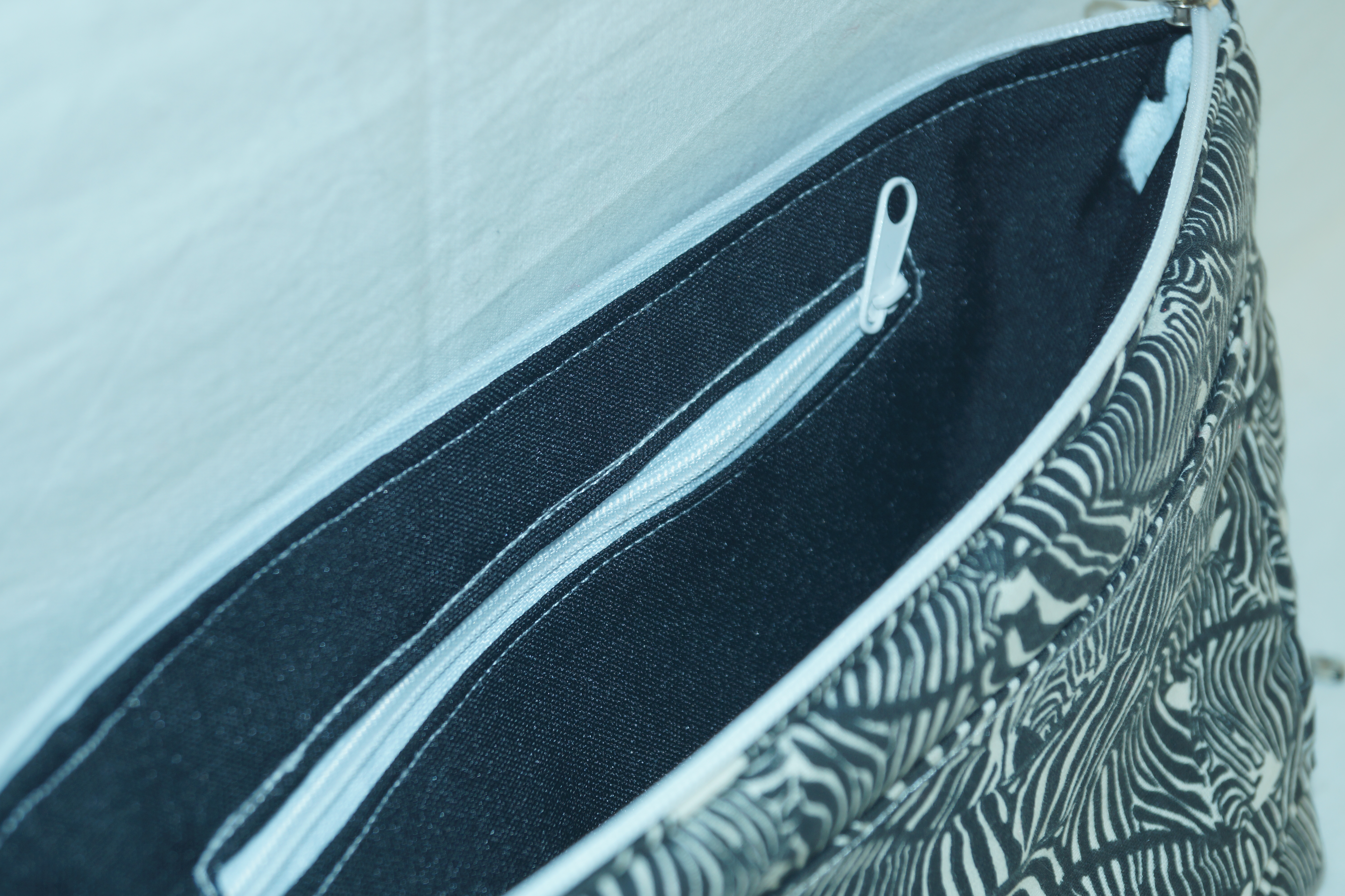 Trousse de toilette zèbres