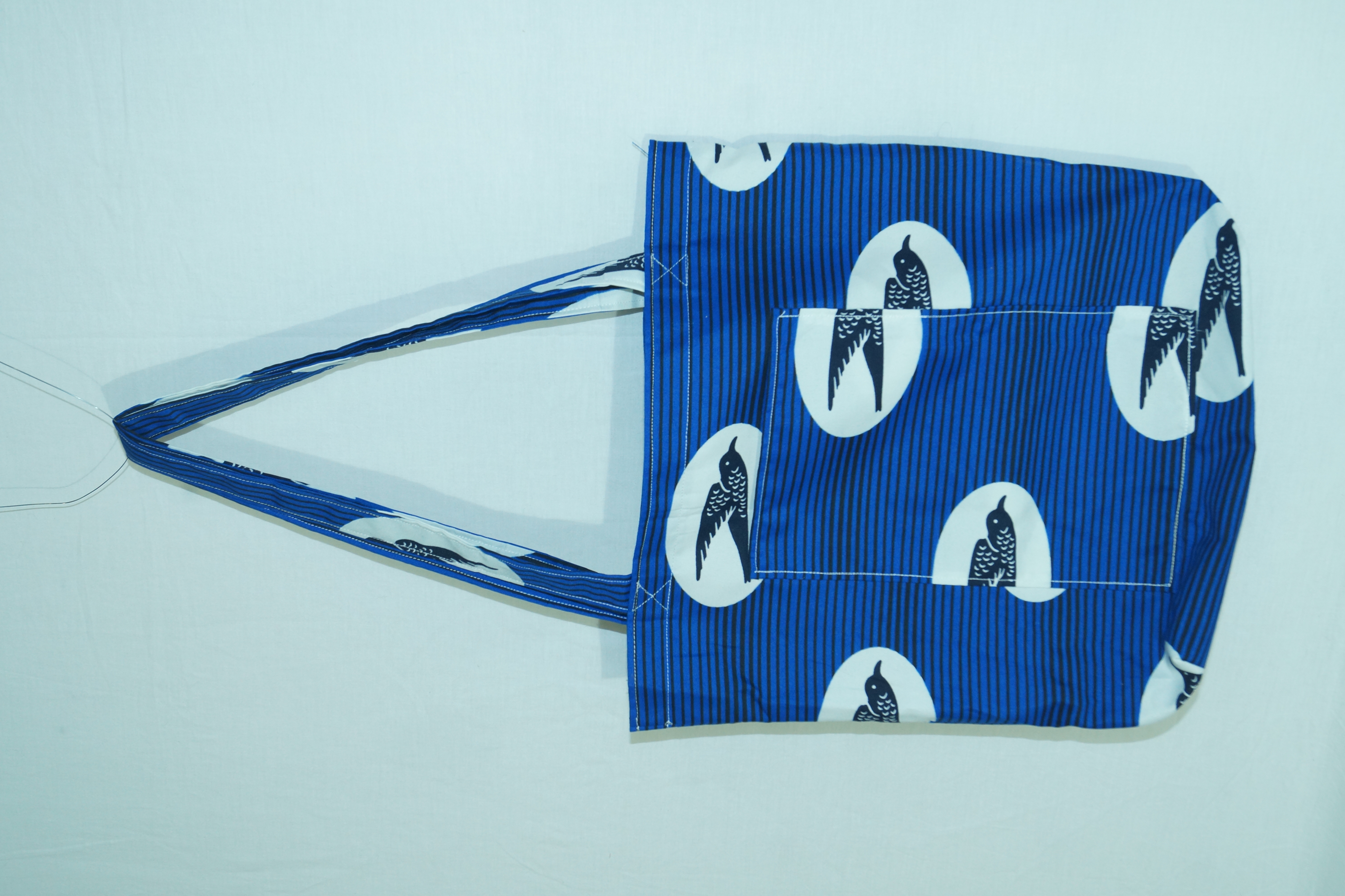 Tote bag oiseaux bleu et blanc
