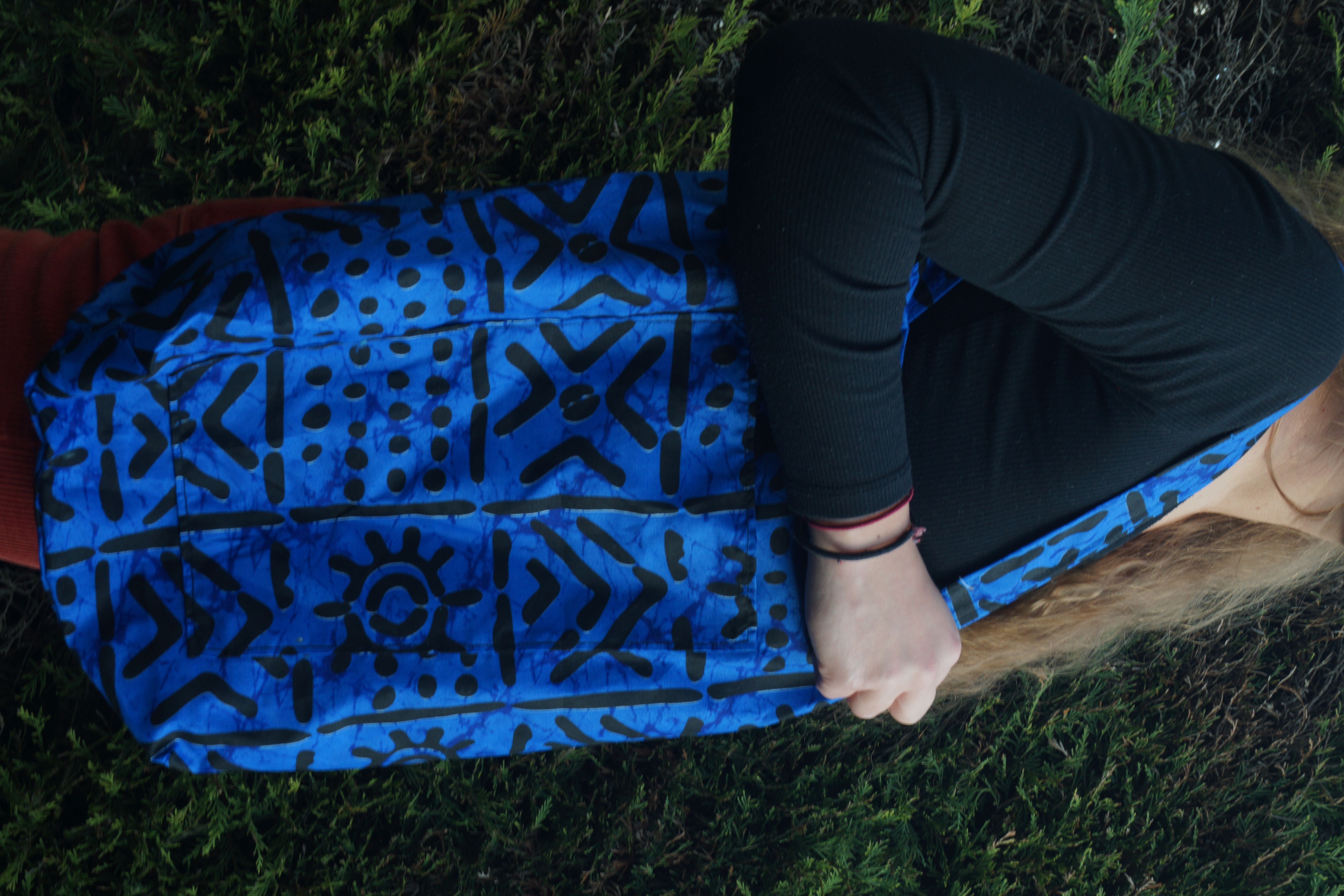 Tote bag bleu et noir